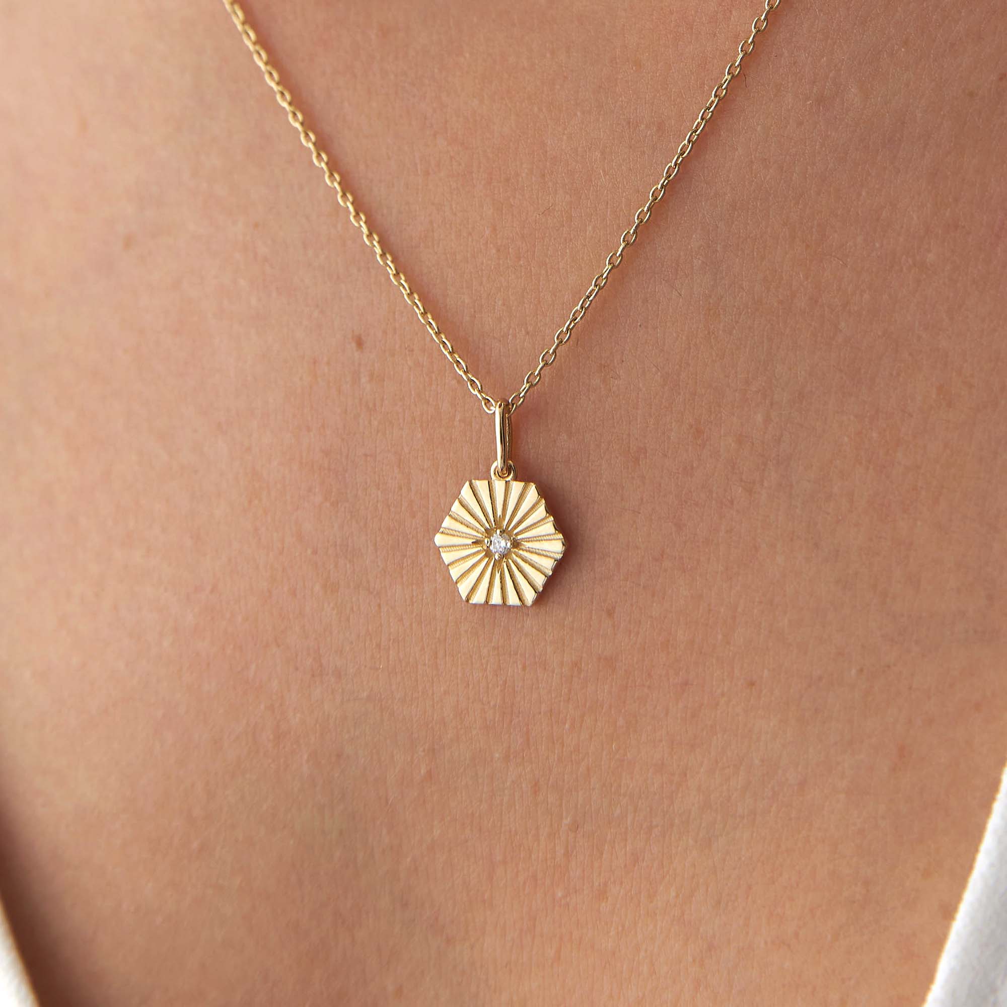 Mini Diamond Honeycomb Necklace in 14K Gold