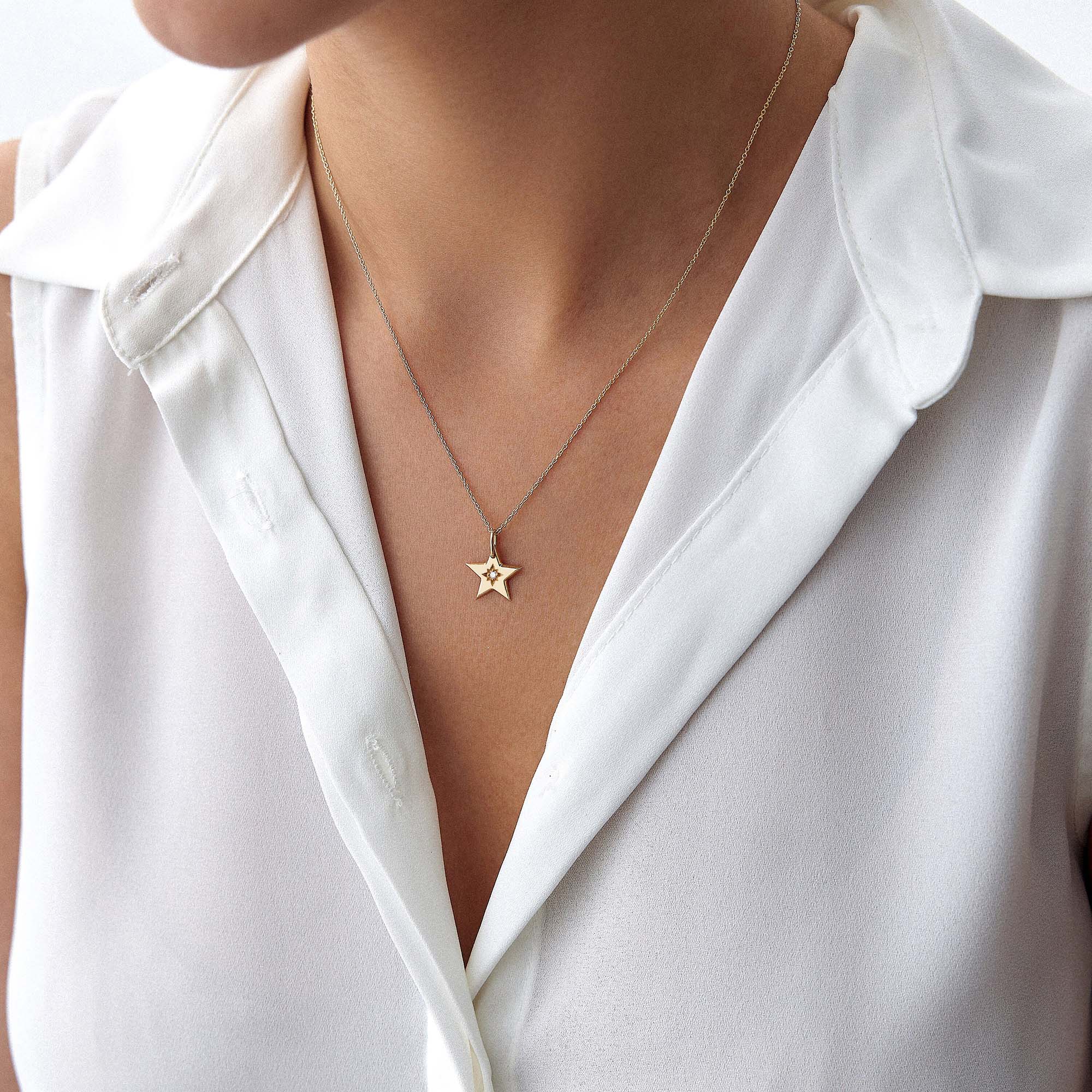 Mini Diamond Eternal Star Necklace in 14K Gold
