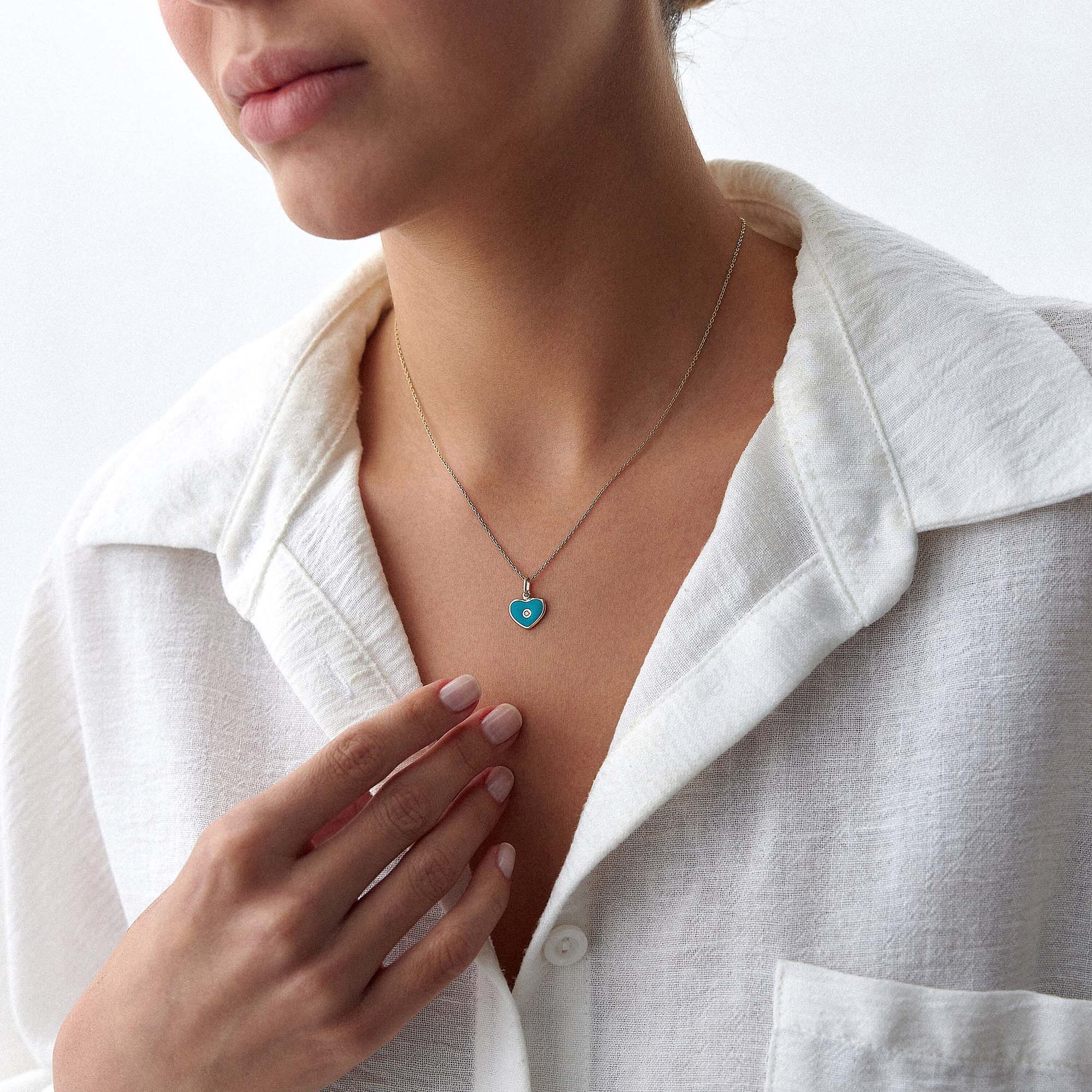 Mini Inlaid Diamond Ocean Blue Heart Pendant in 14K Gold