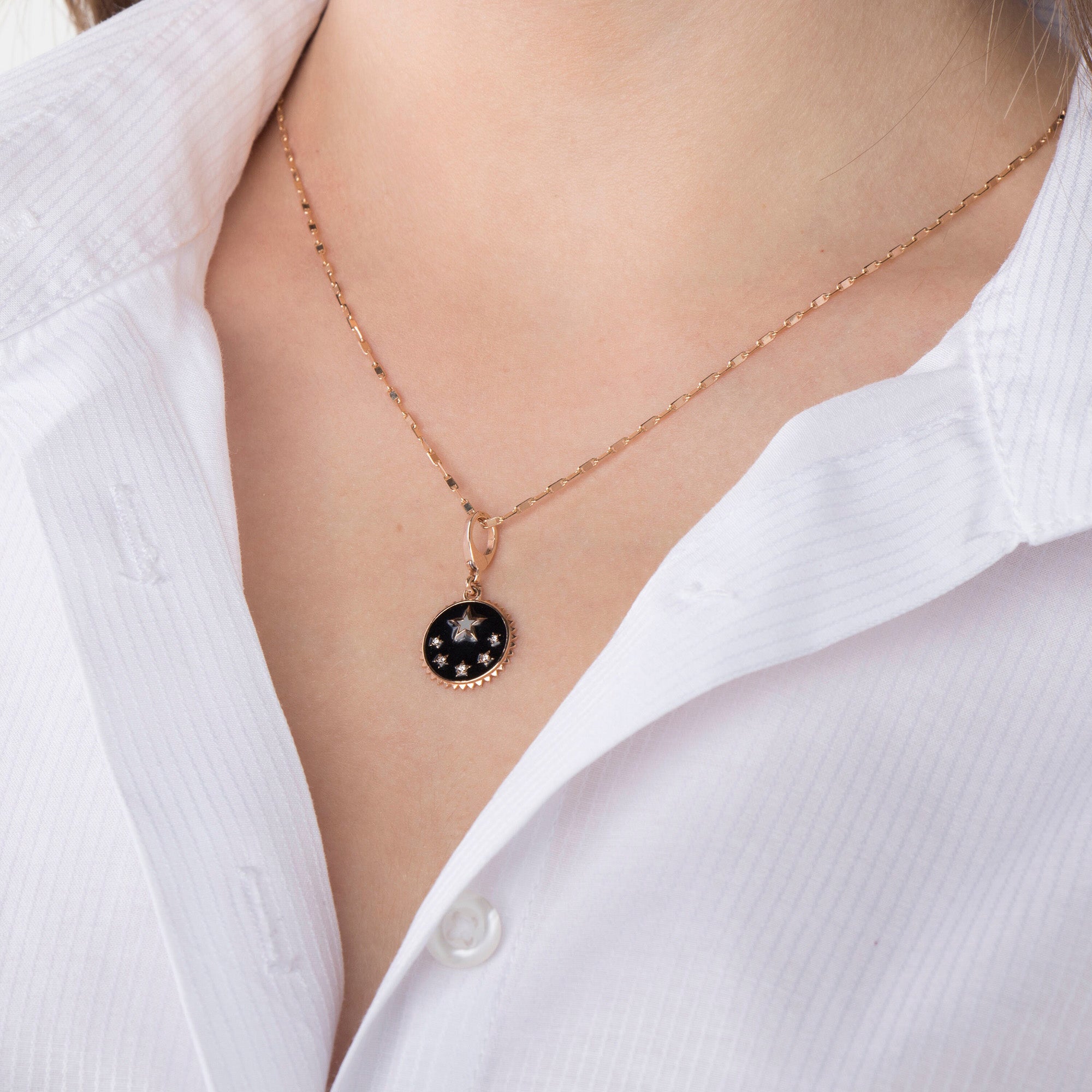 Mini Star Medallion Pendant in 14K Gold / Stars of The Night
