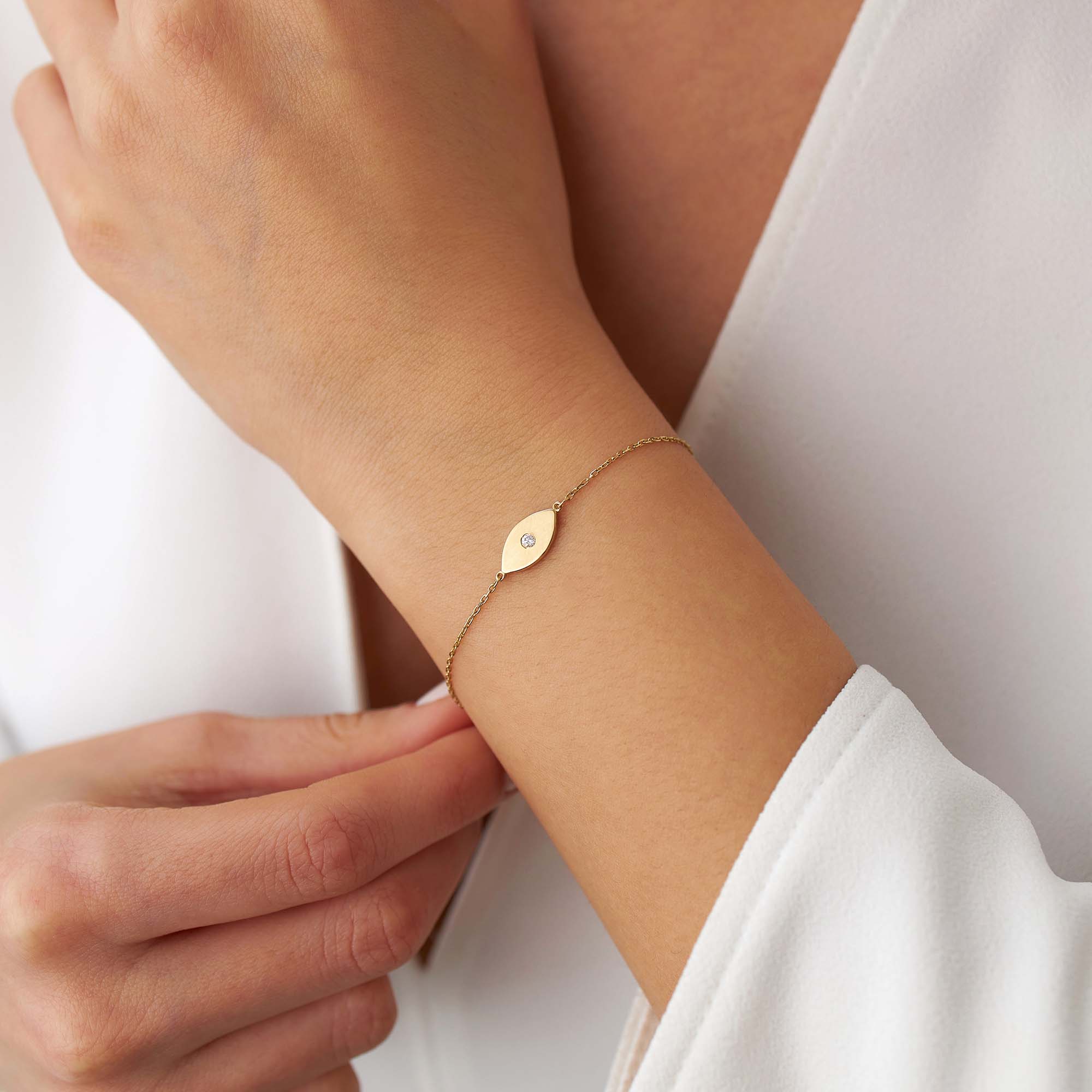 Mini Elongated Diamond Evil Eye Bracelet in 14K Gold