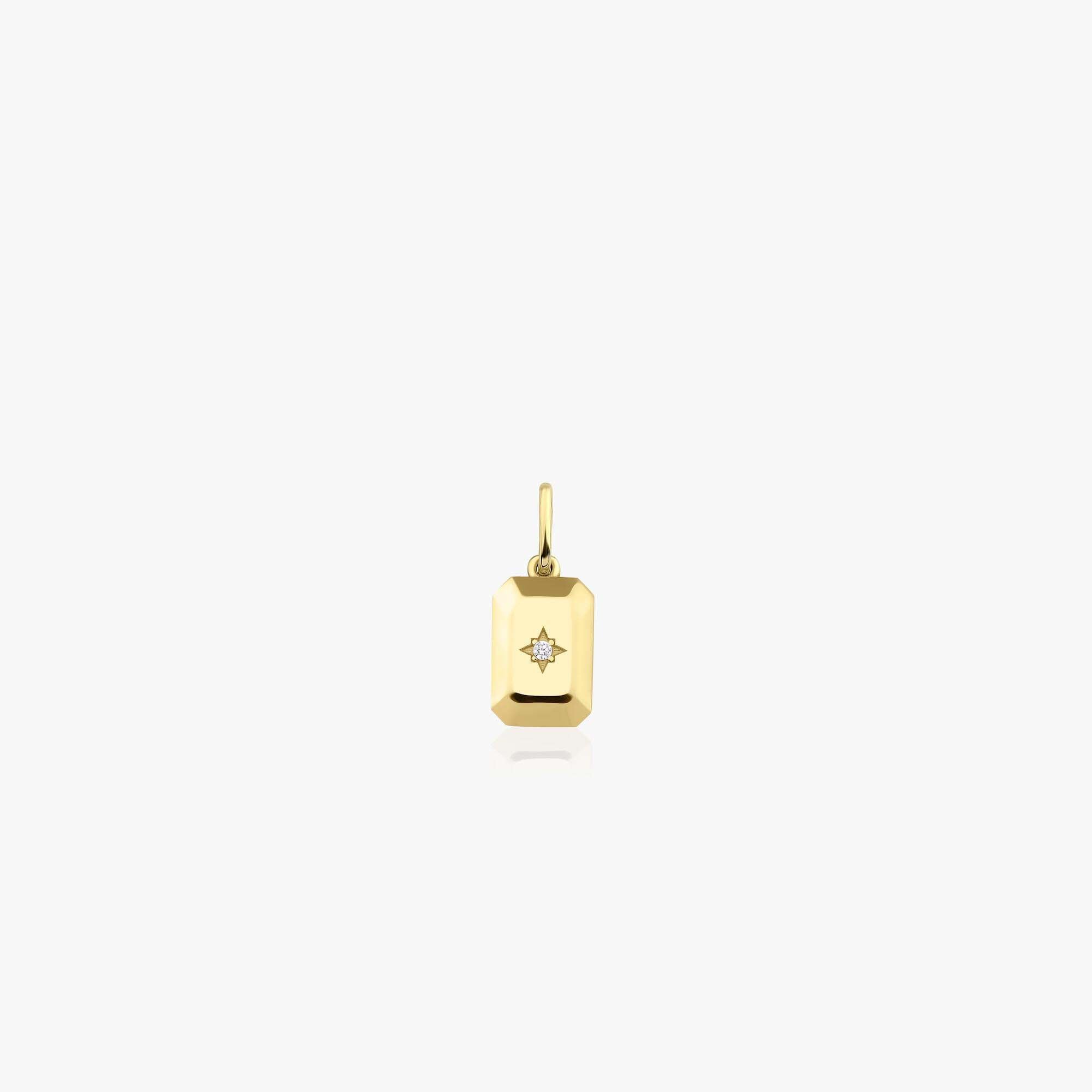 Minimal Diamond North Star Pendant in 14K Gold