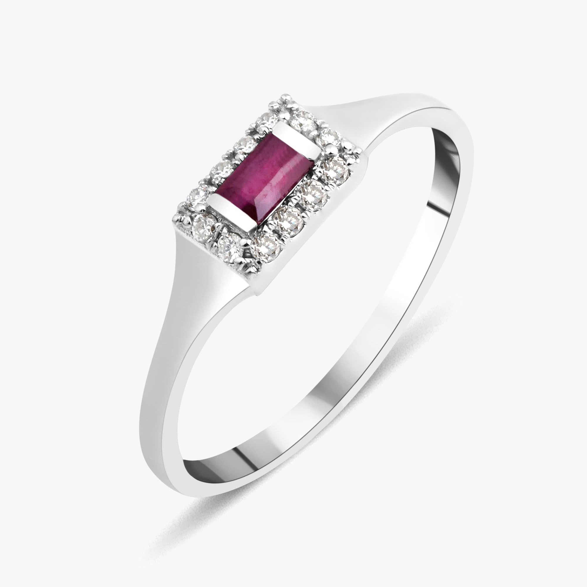 Minimal Ruby Center Ring in 14K Gold