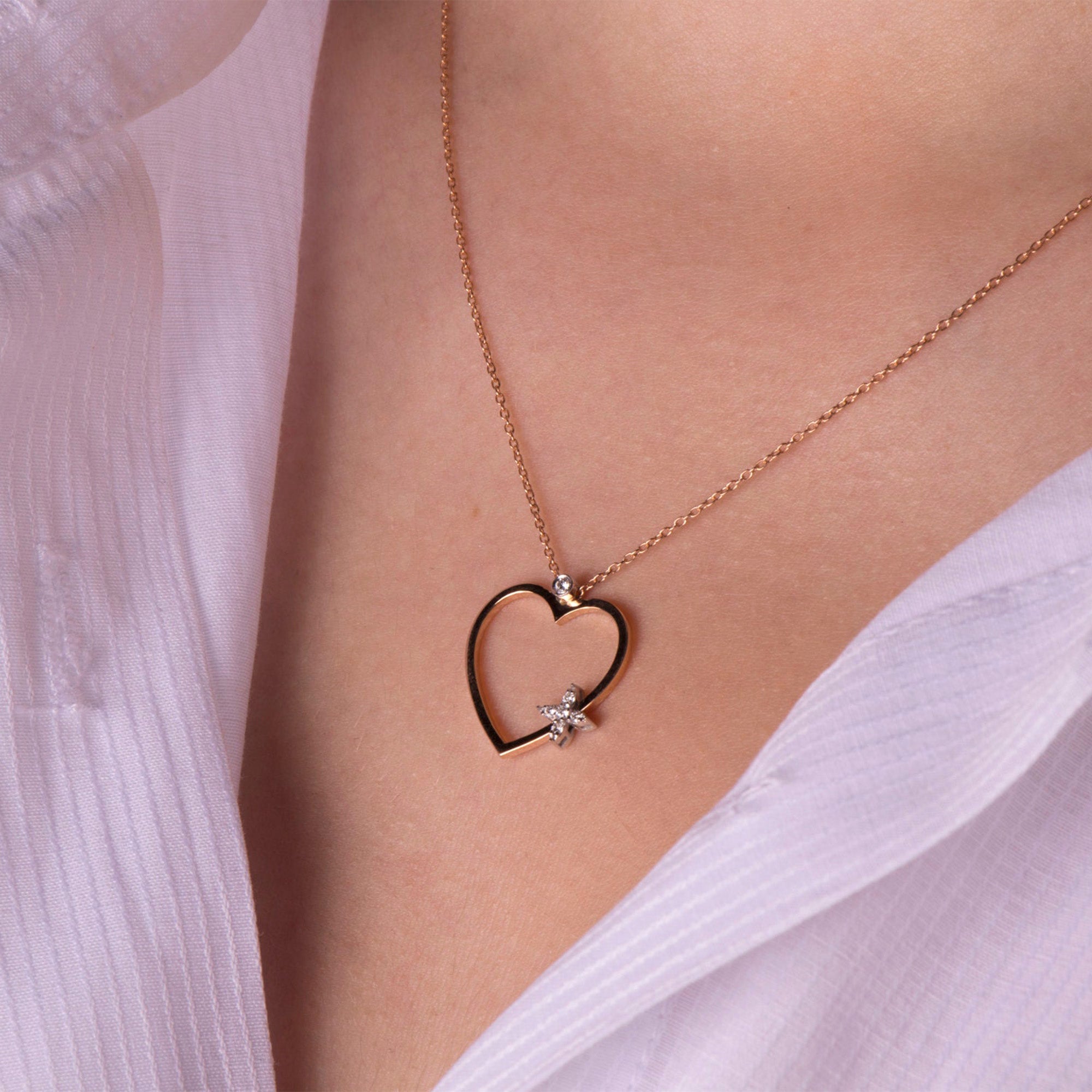Diamond Open Heart Necklace in 14K Gold