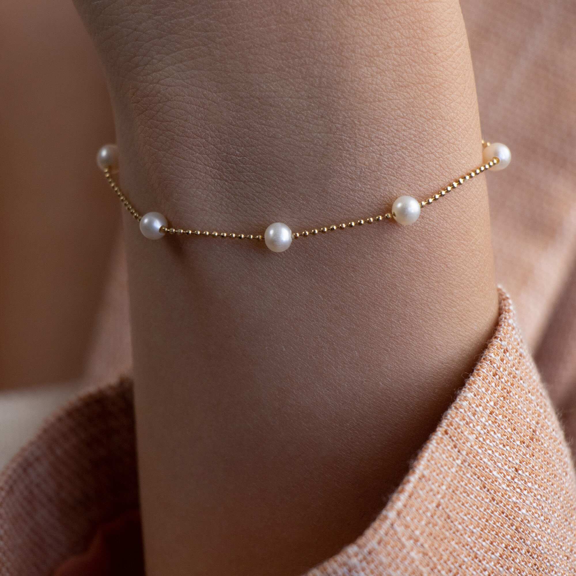 Pearl Station Bracelet in 14K Gold