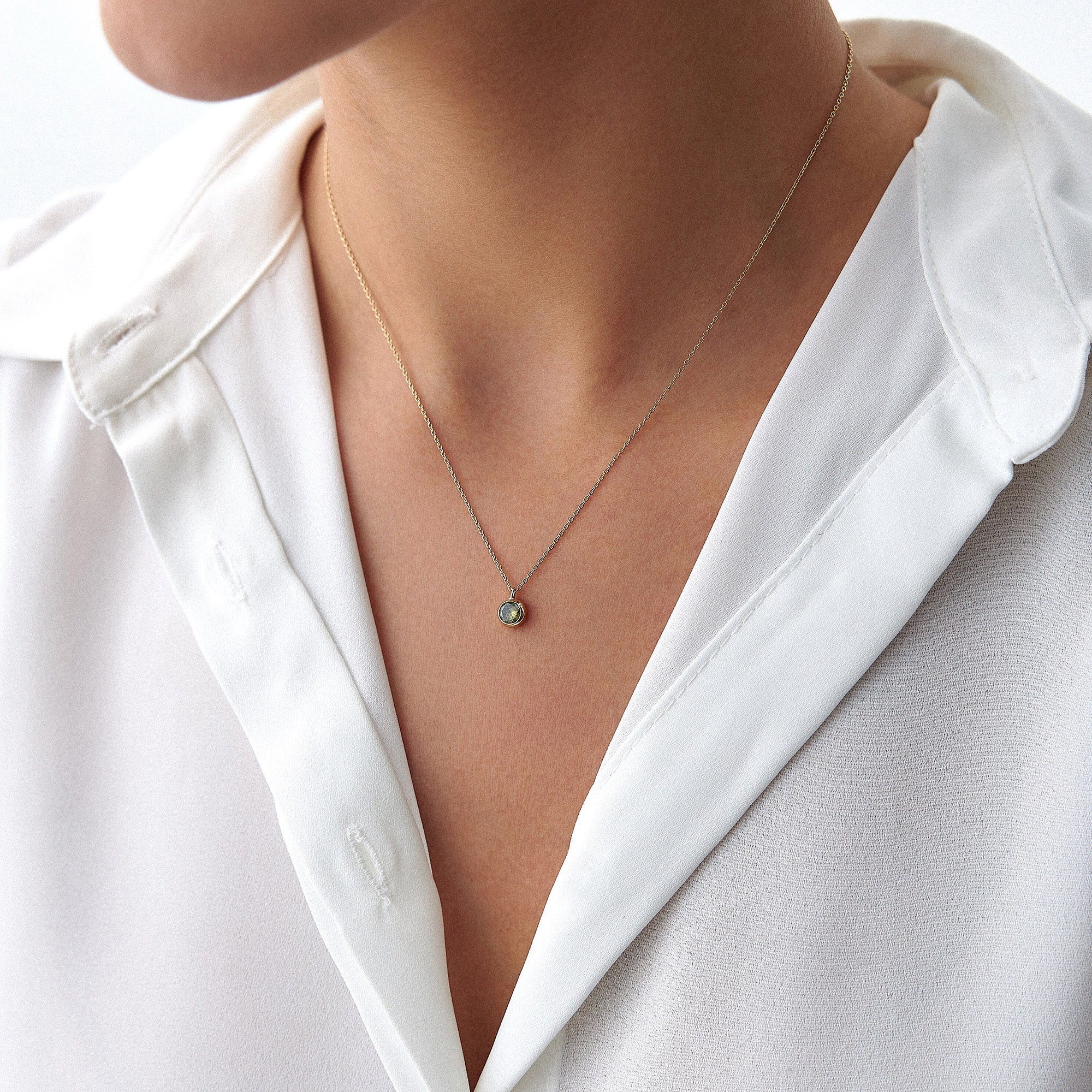 Bezel Set Peridot Necklace in 14K Gold