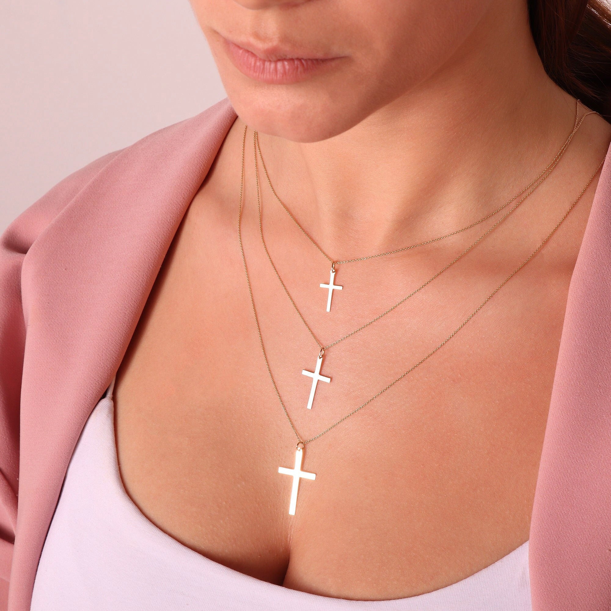 Simple Cross Necklace in 14K Gold