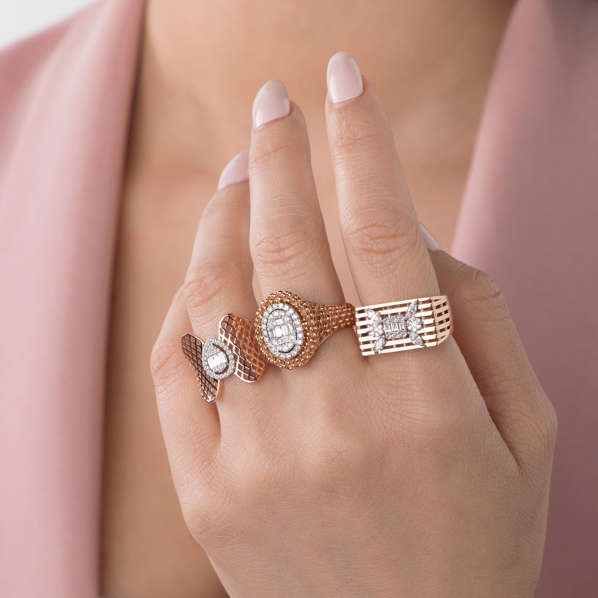 Beaded Queen's Ring in 14K Gold