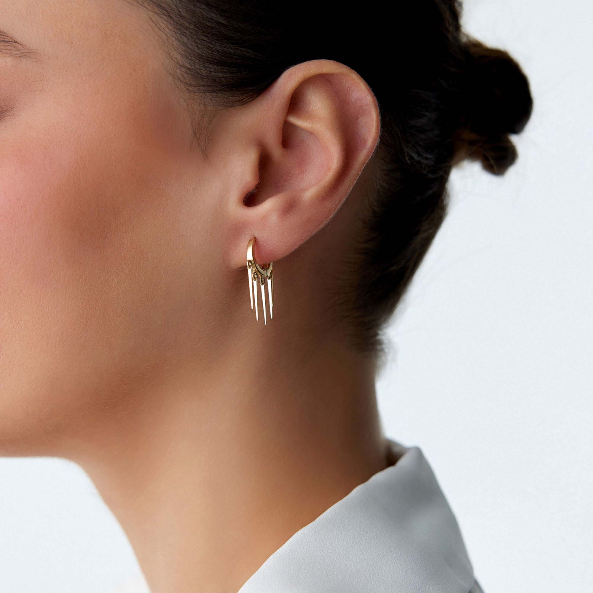 Single Dangle Spike Hoop in 14K Gold