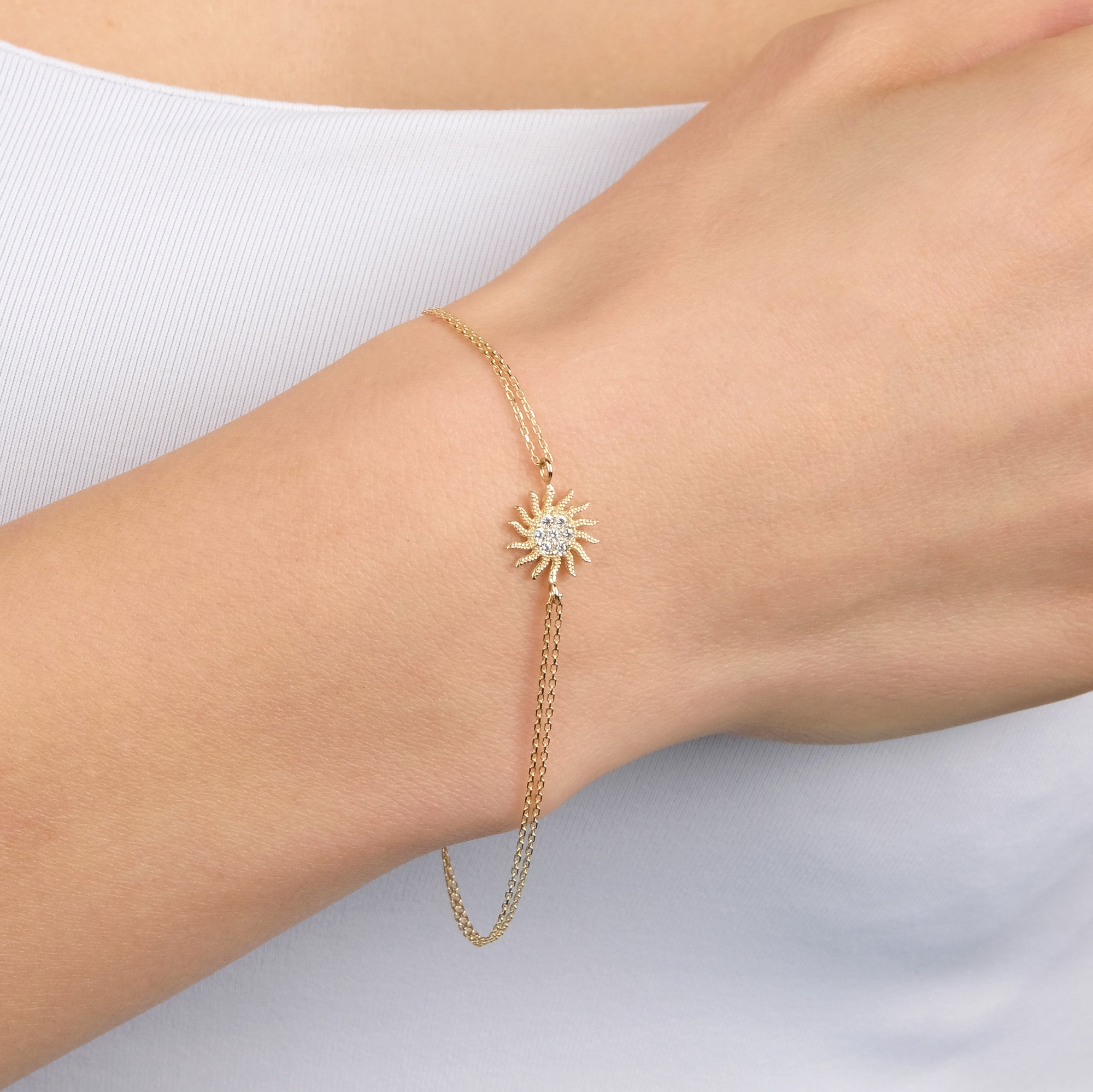 Sun Charm Bracelet in 14K Gold