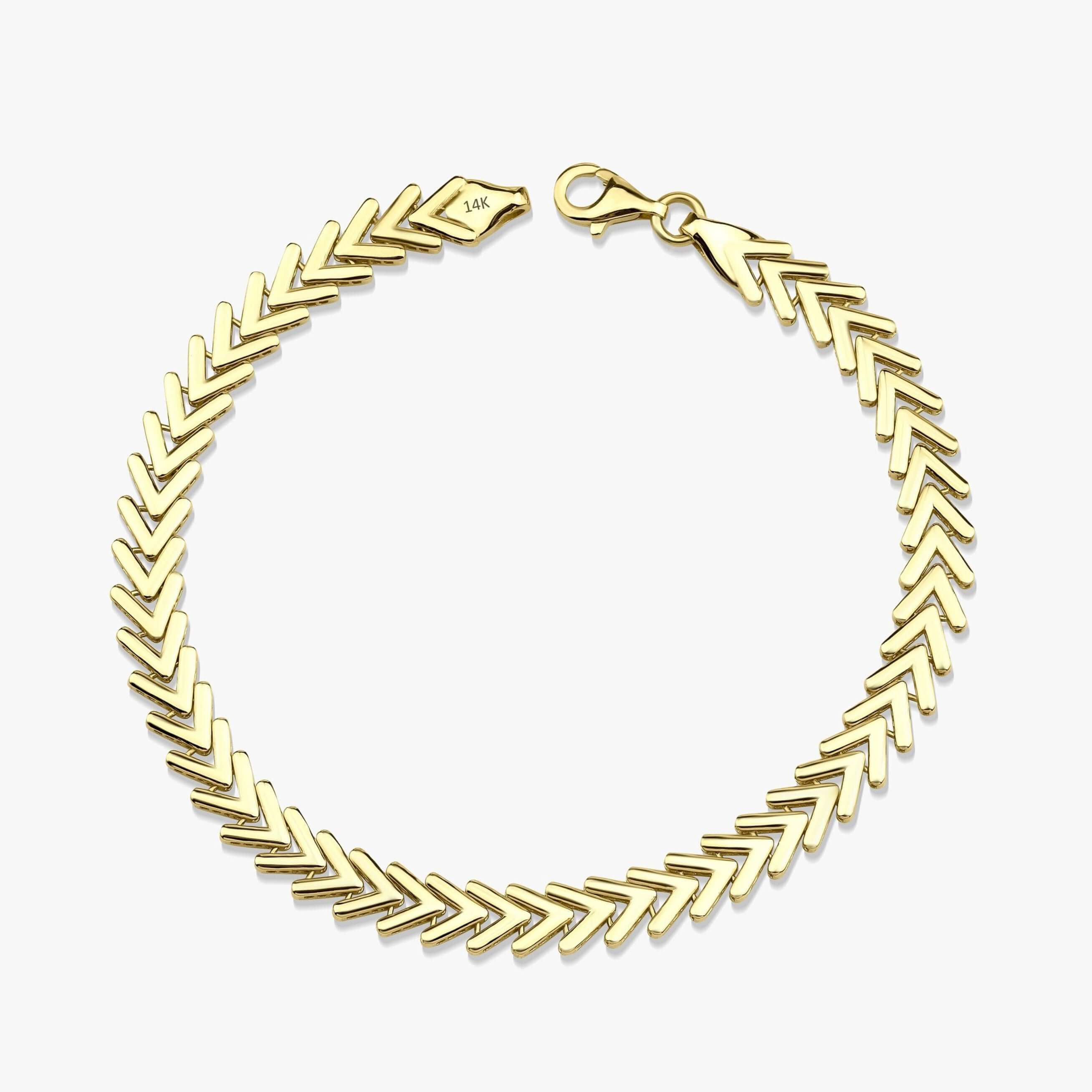 Chevron Chain Bracelet in 14K Gold