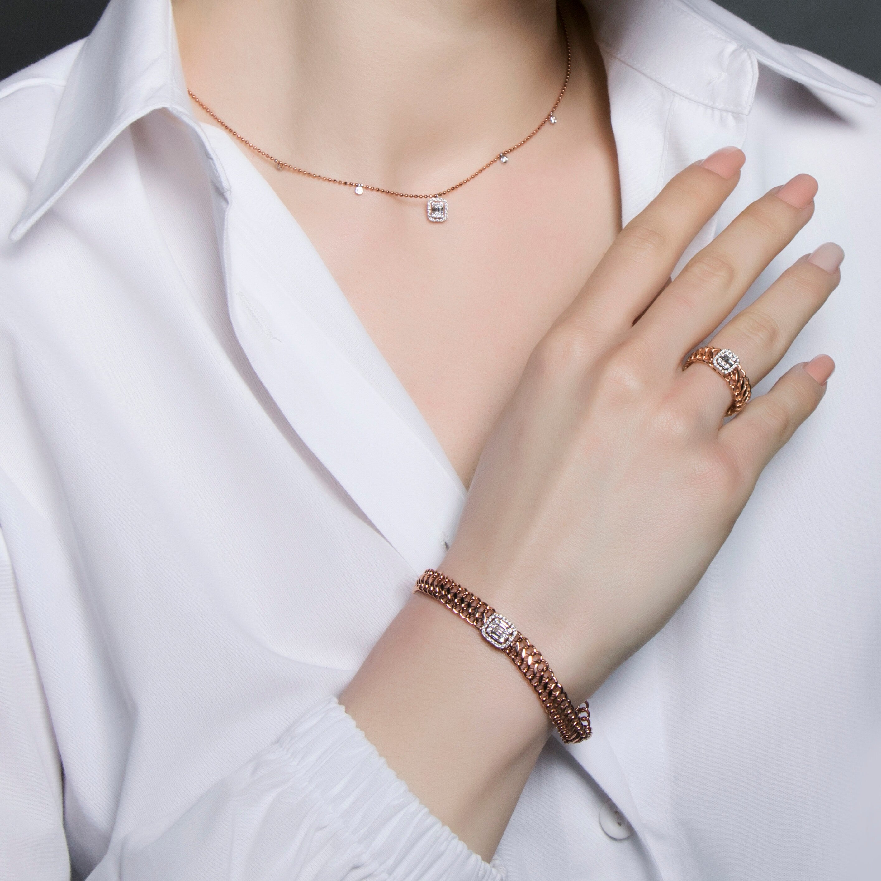 Diamond Chain Ring In 14K Gold