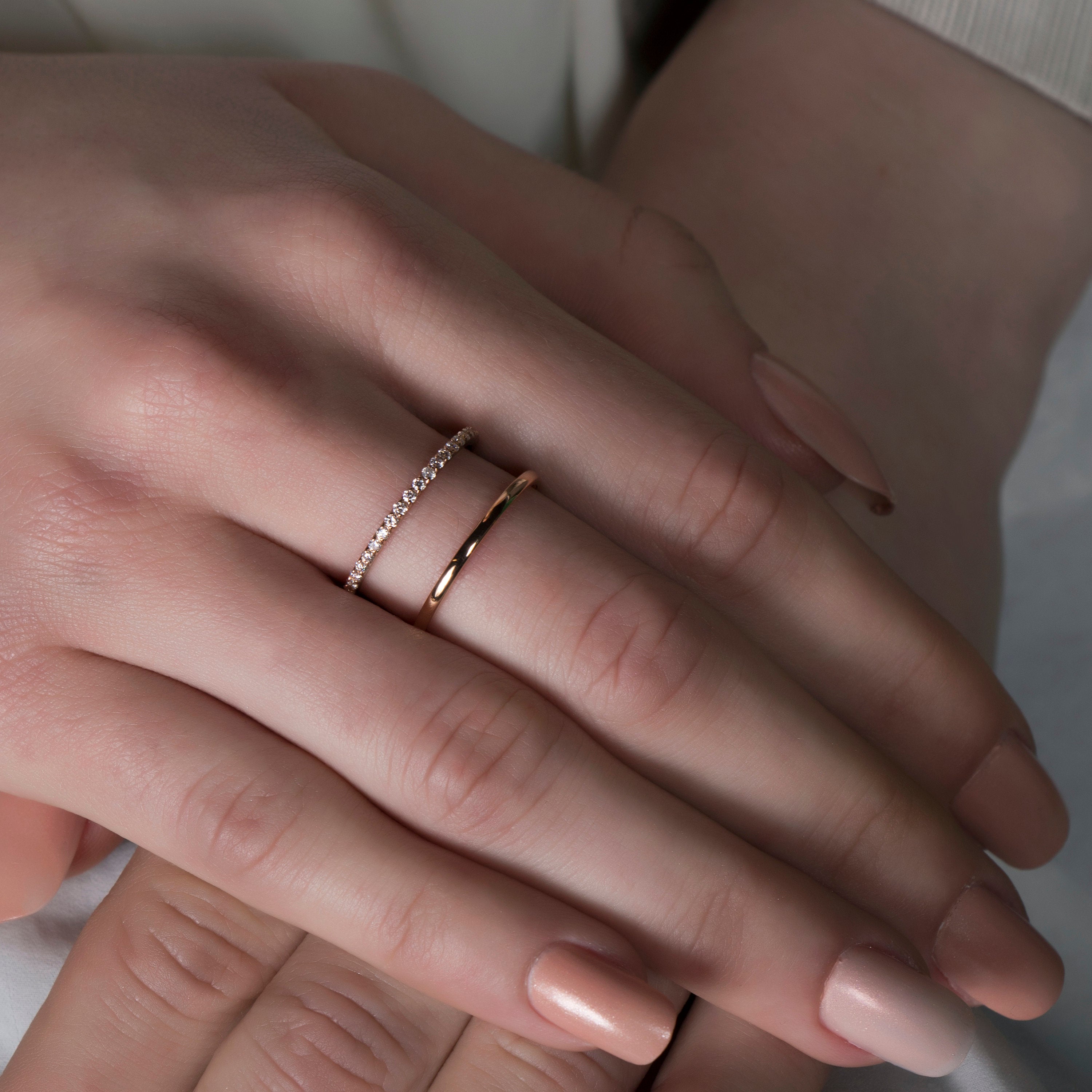Double Diamond Band Ring in 18K Gold