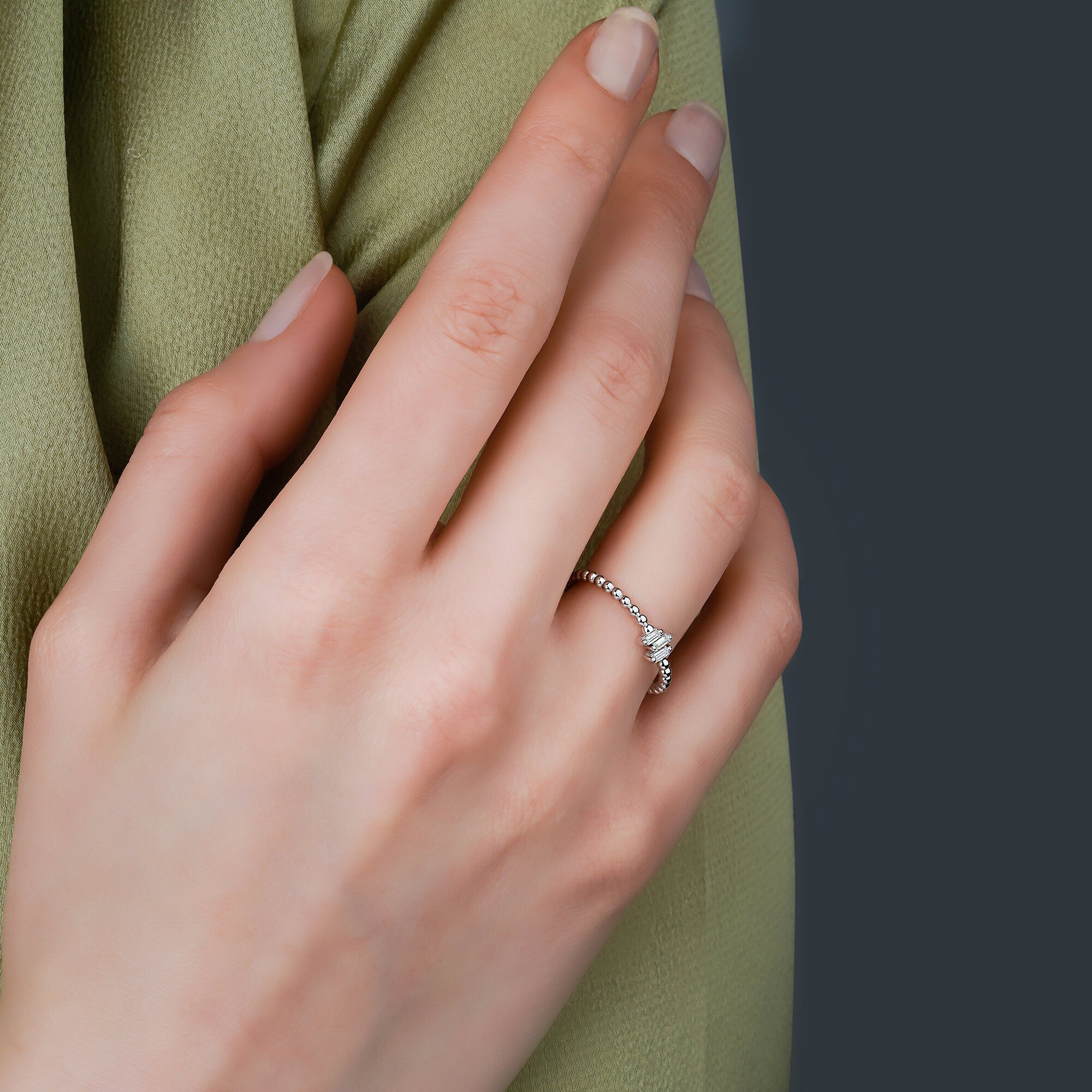 Beaded Mini Baguette Diamond Ring in 14K Gold