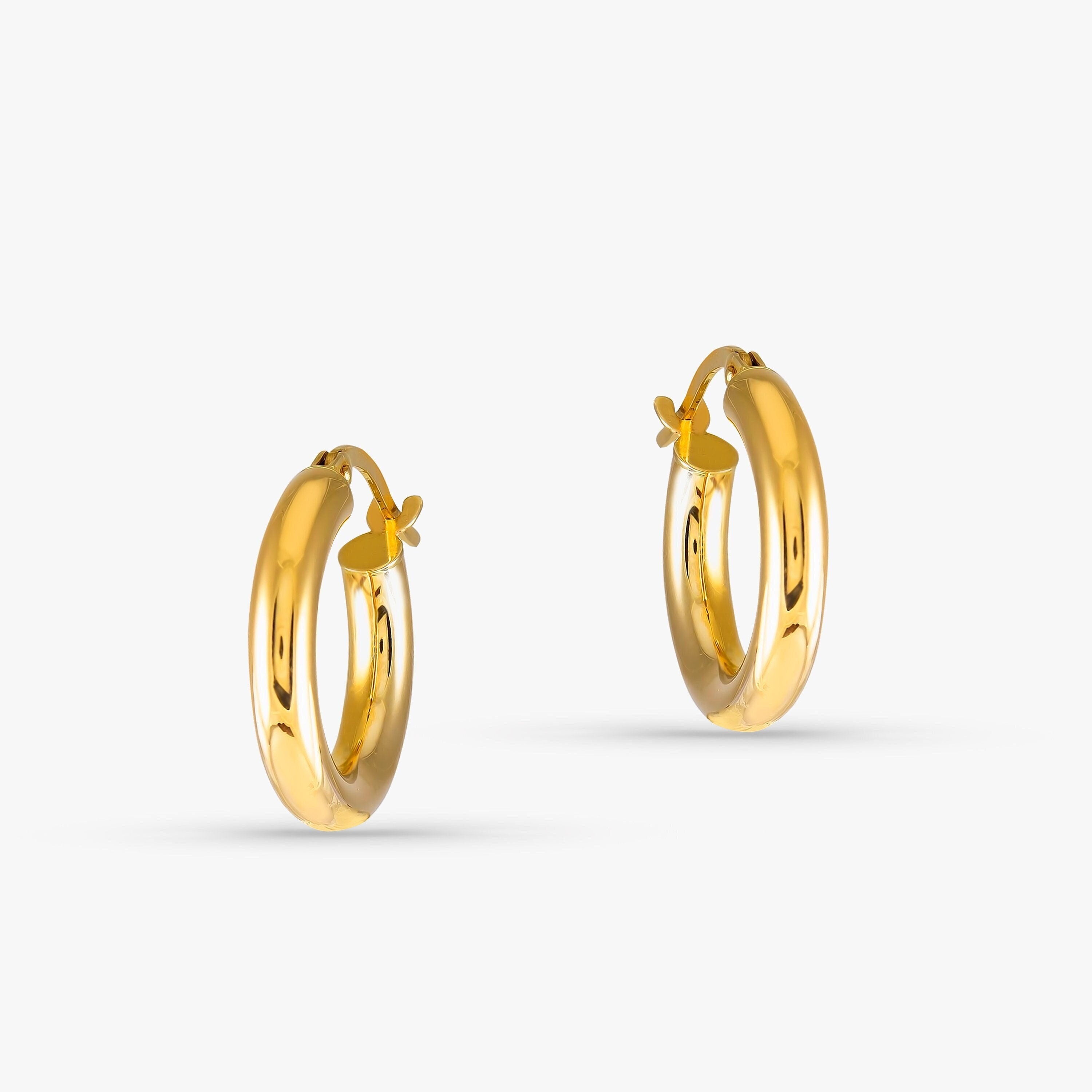 Plain Hoop Earrings In 14K Gold