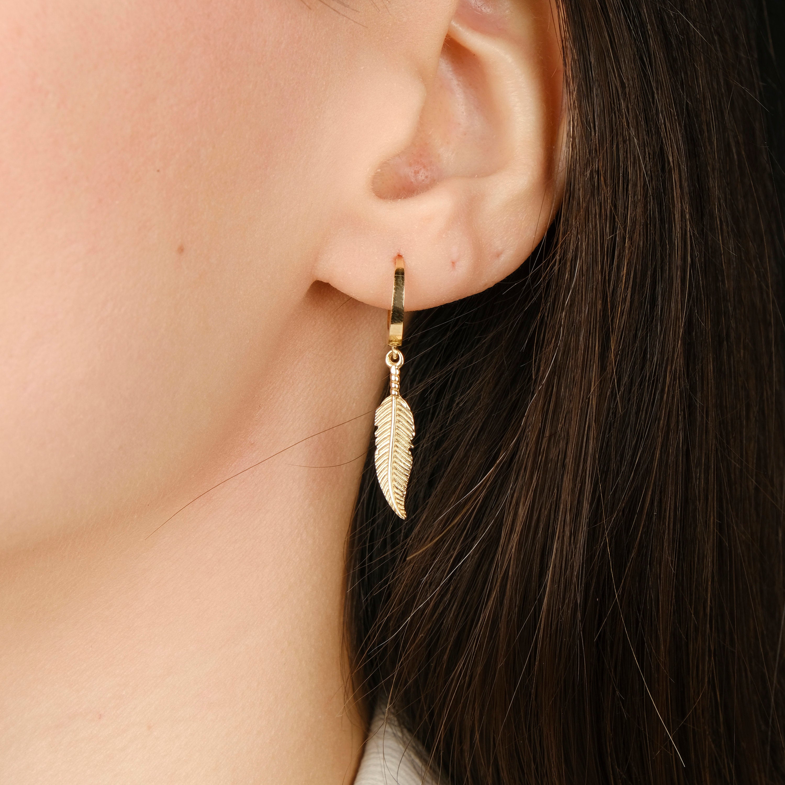 Single Golden Feather Hoop in 14K Gold