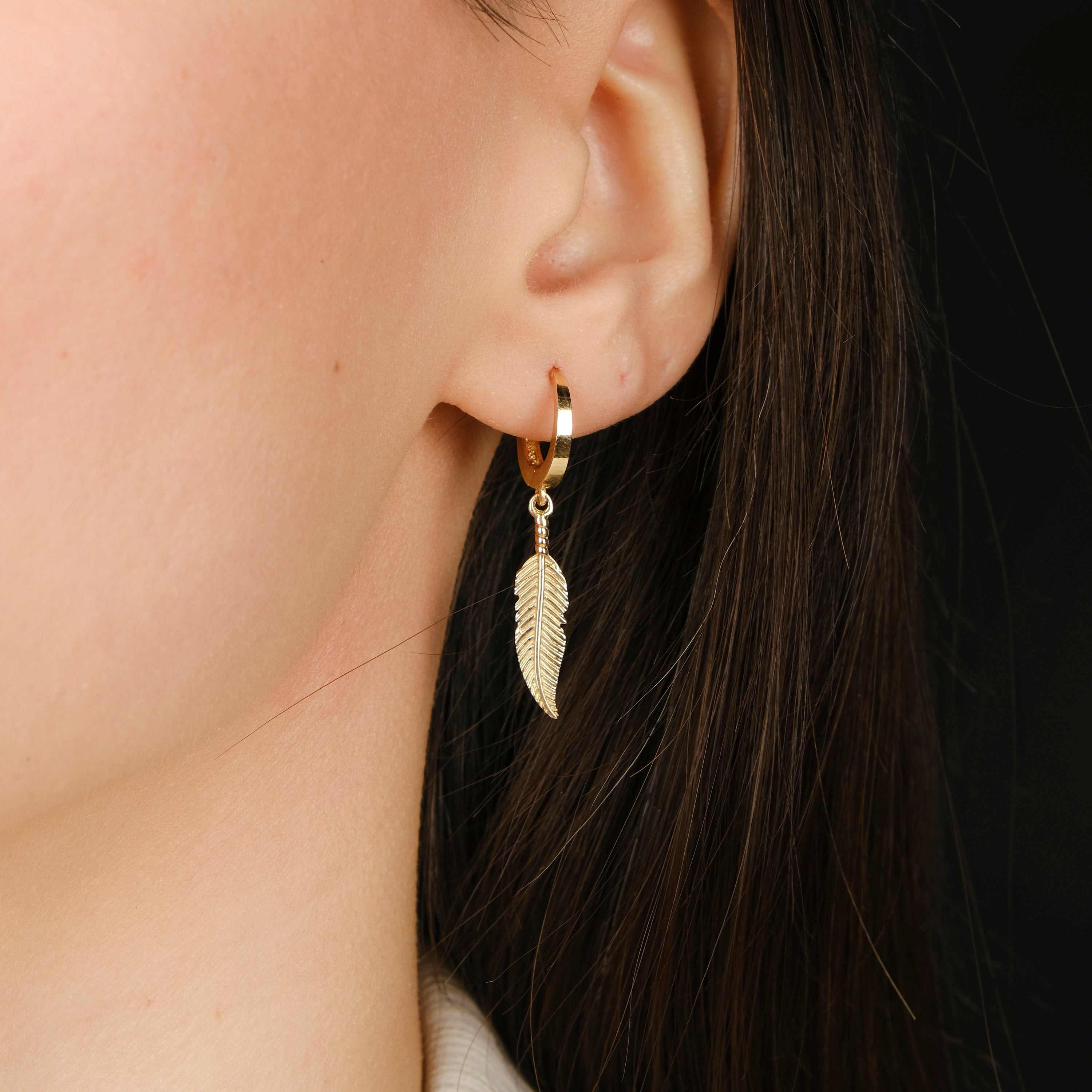 Single Golden Feather Hoop in 14K Gold