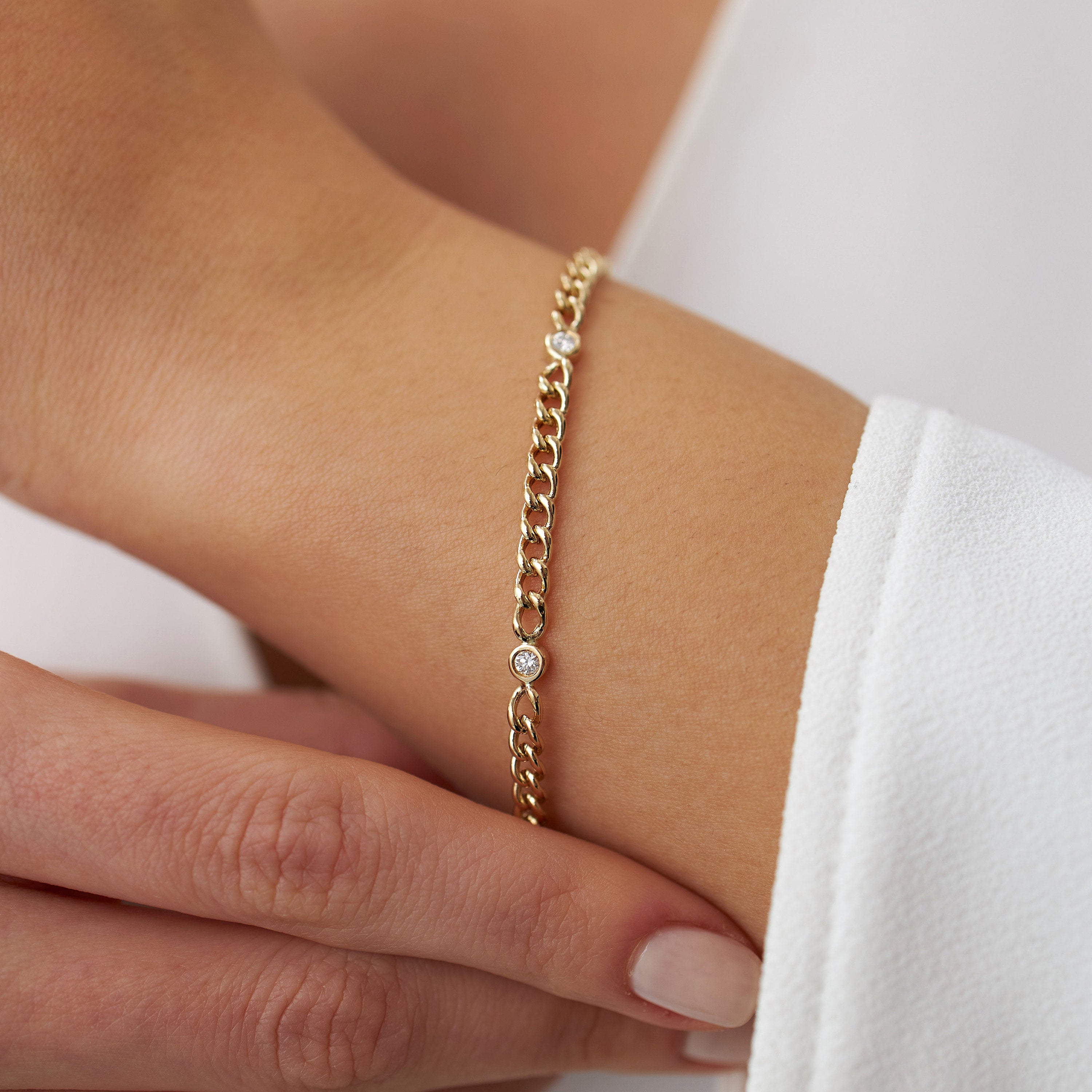 Minimal Cuban Chain Bracelet With 3 Bezel Set Diamonds in 14K Gold