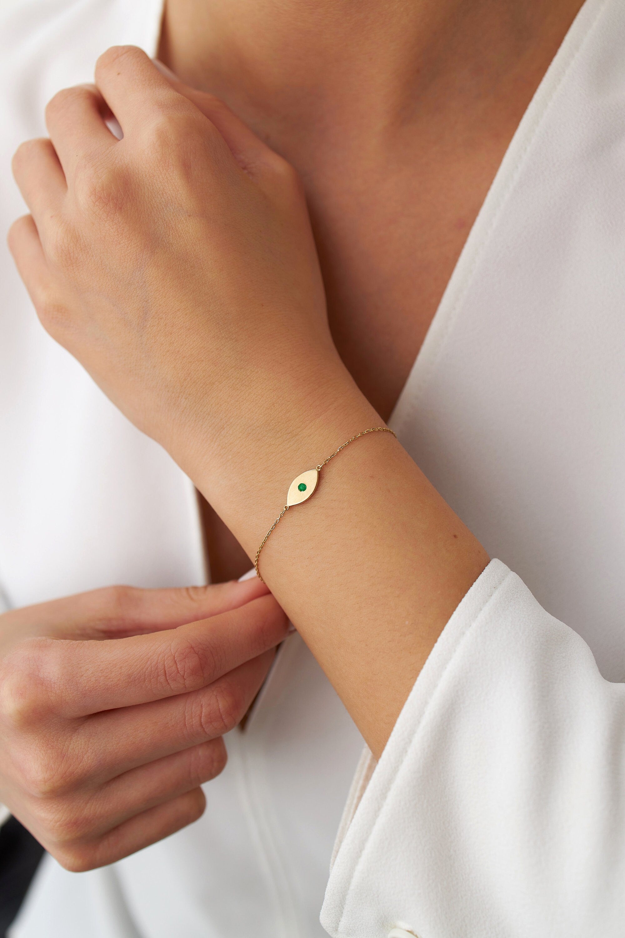Emerald Evil Eye Bracelet in 14K Gold