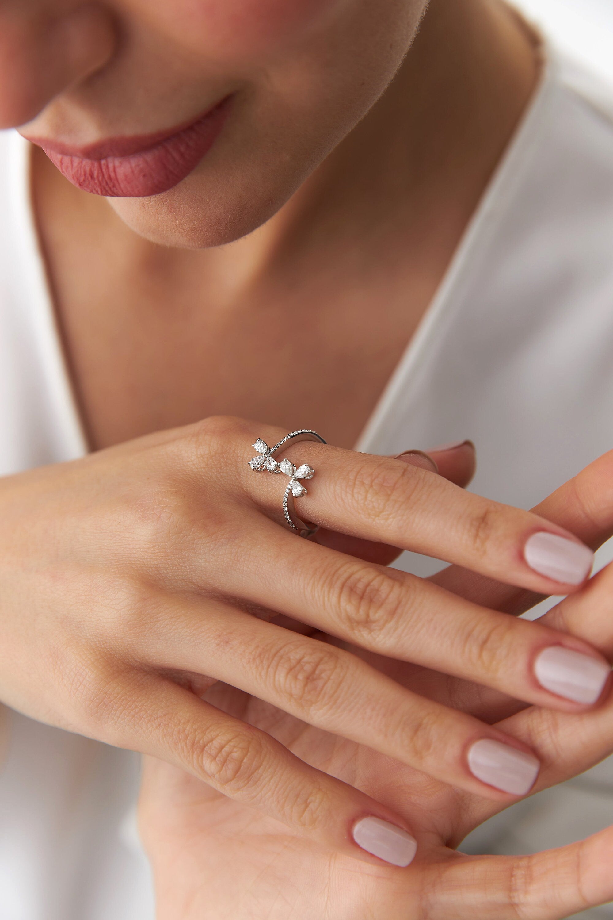 Diamond Flower Ring in 14K White Gold