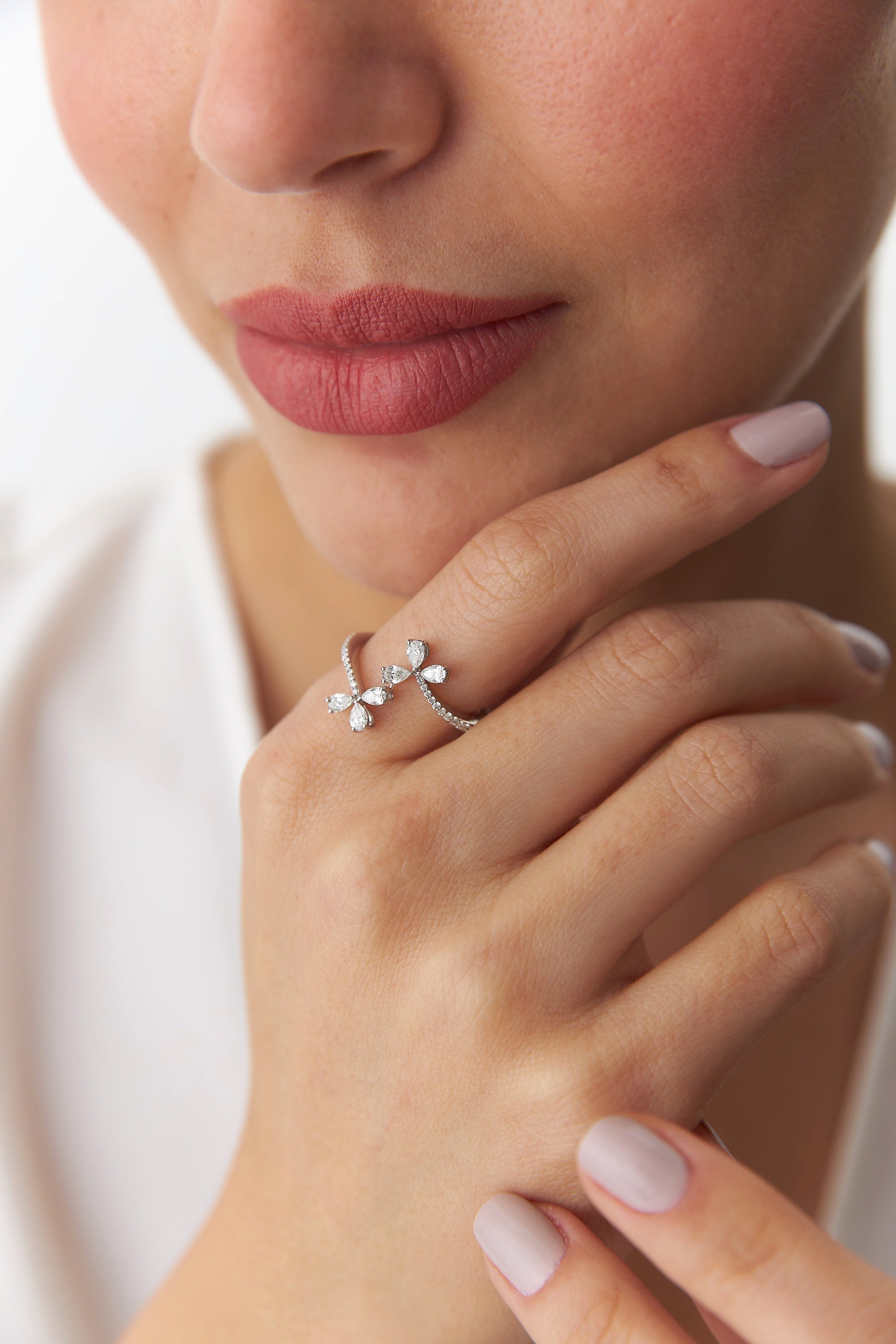 Diamond Flower Ring in 14K White Gold