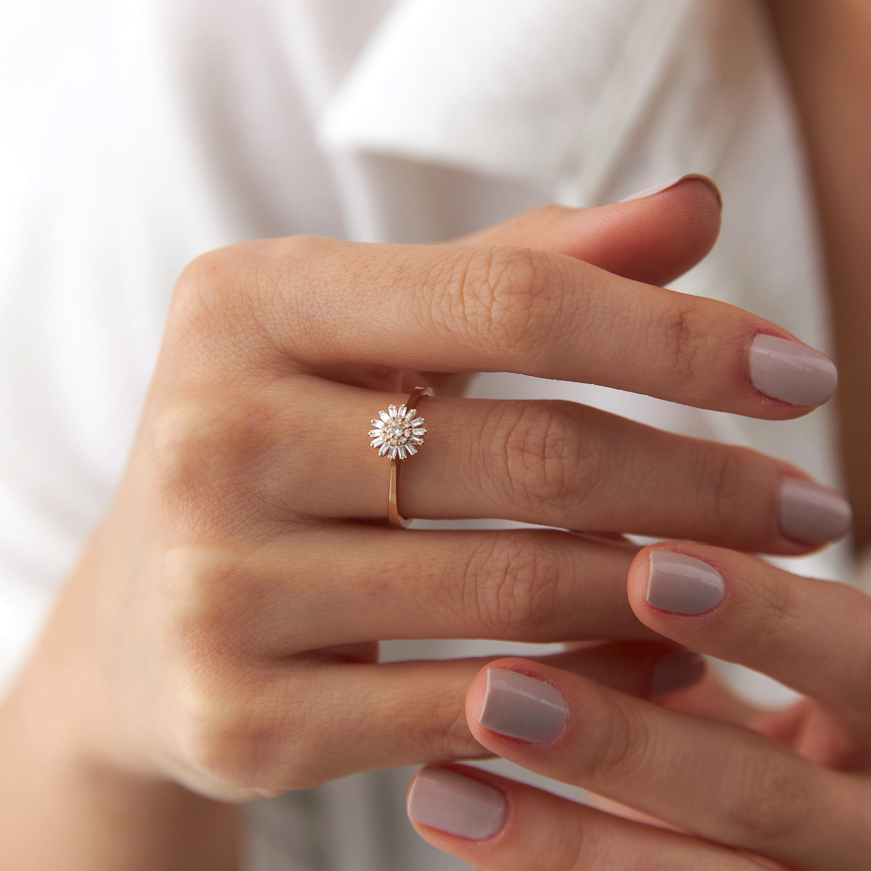 Baguette Cut Diamond Flower Ring in 14K Gold