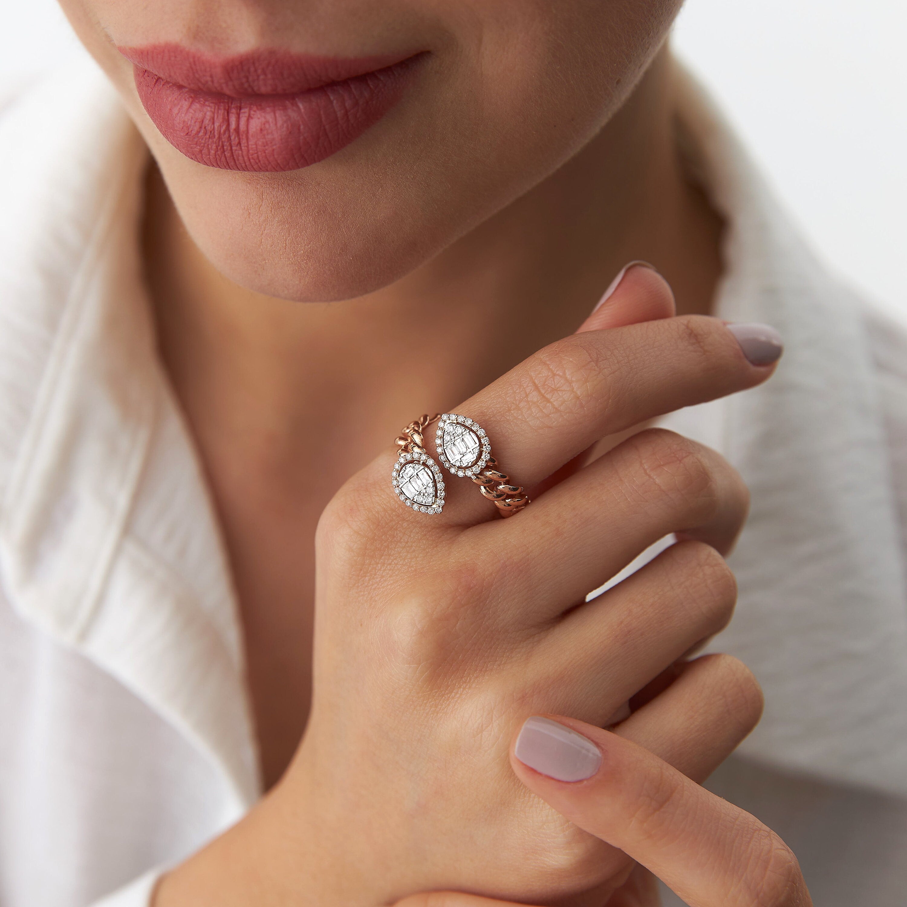 Double Diamond Chain Ring in 14K Gold