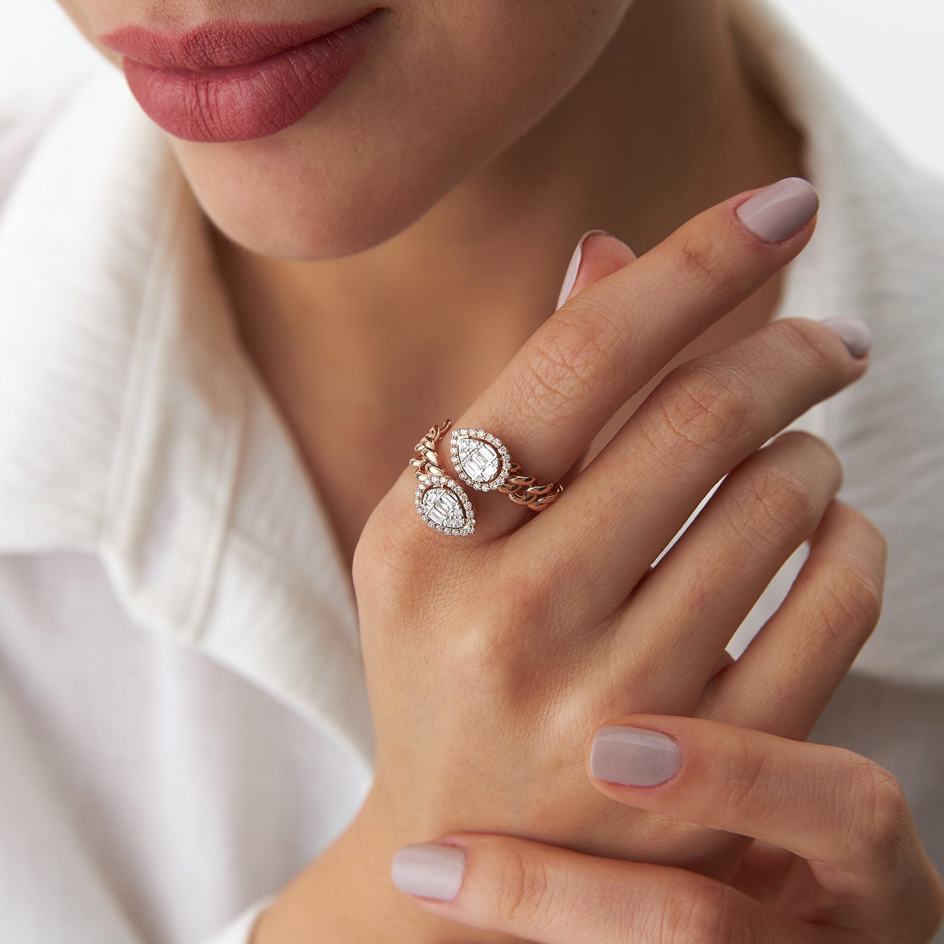 Double Diamond Chain Ring in 14K Gold