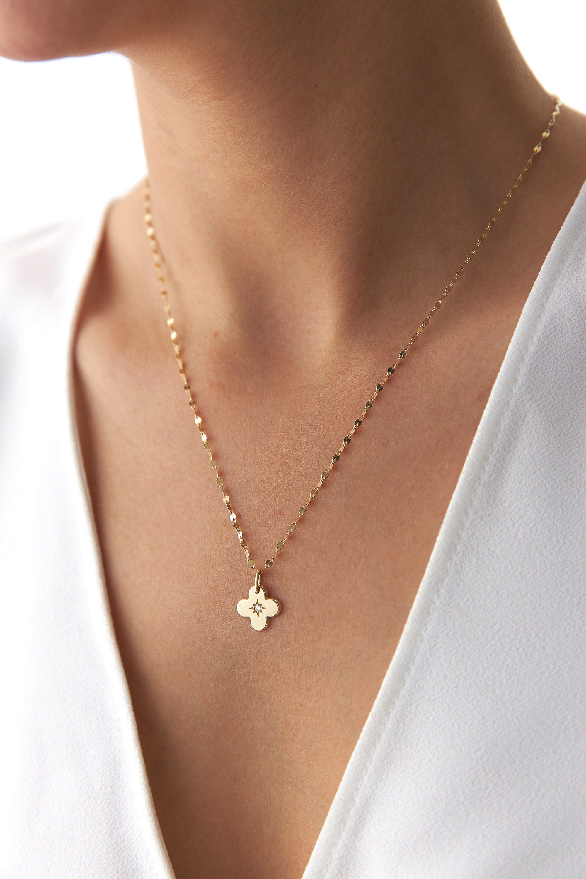 Diamond Clover Necklace With Glitter Chain in 14K Gold