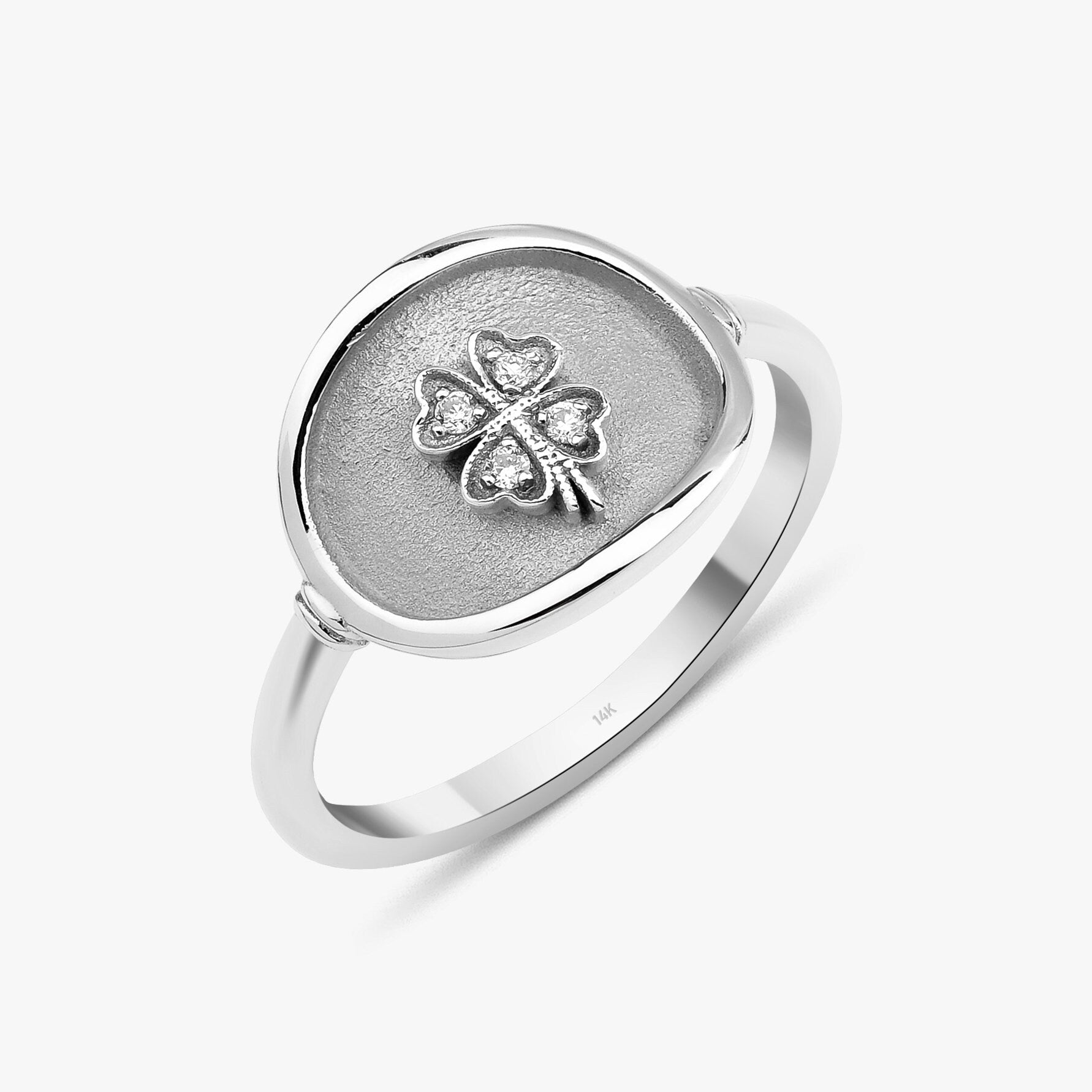 Four Leaf Clover Seal Ring in 14K Gold
