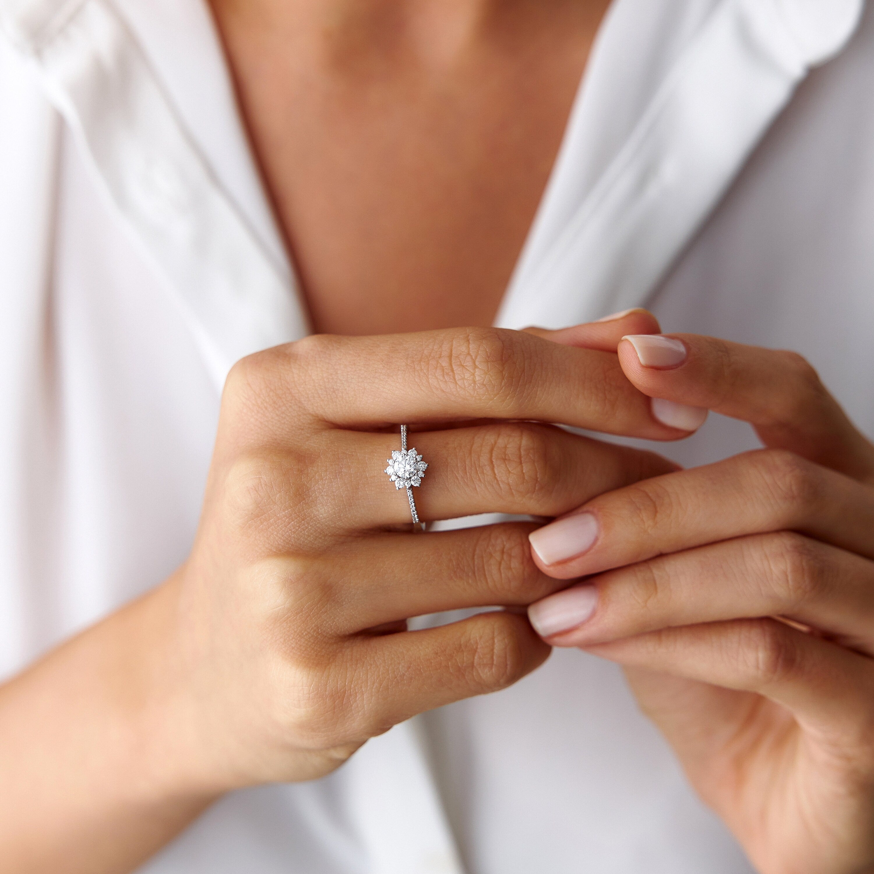 Diamond Flower Ring in 14K Gold