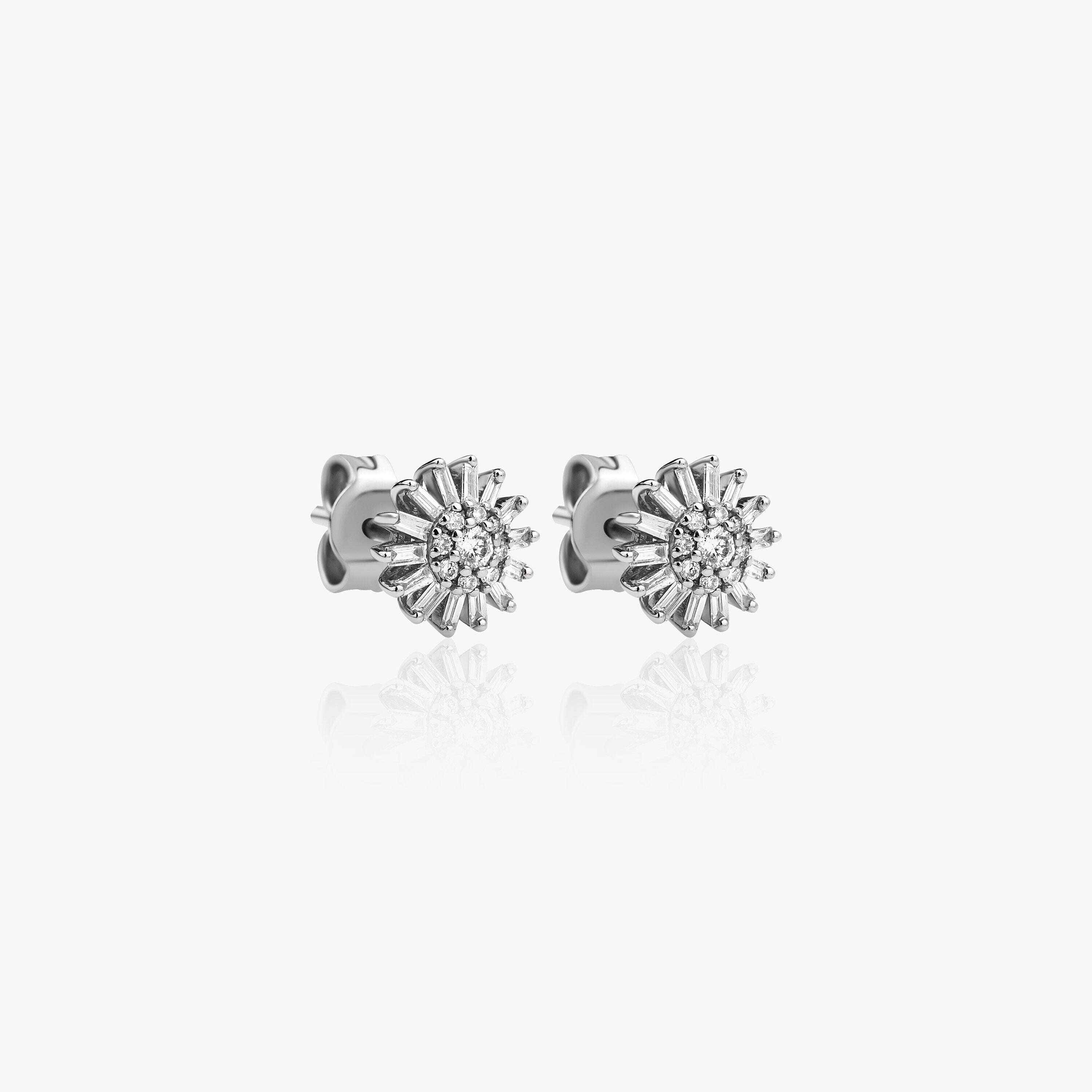 Diamond Flower Stud Earrings in 14K Gold