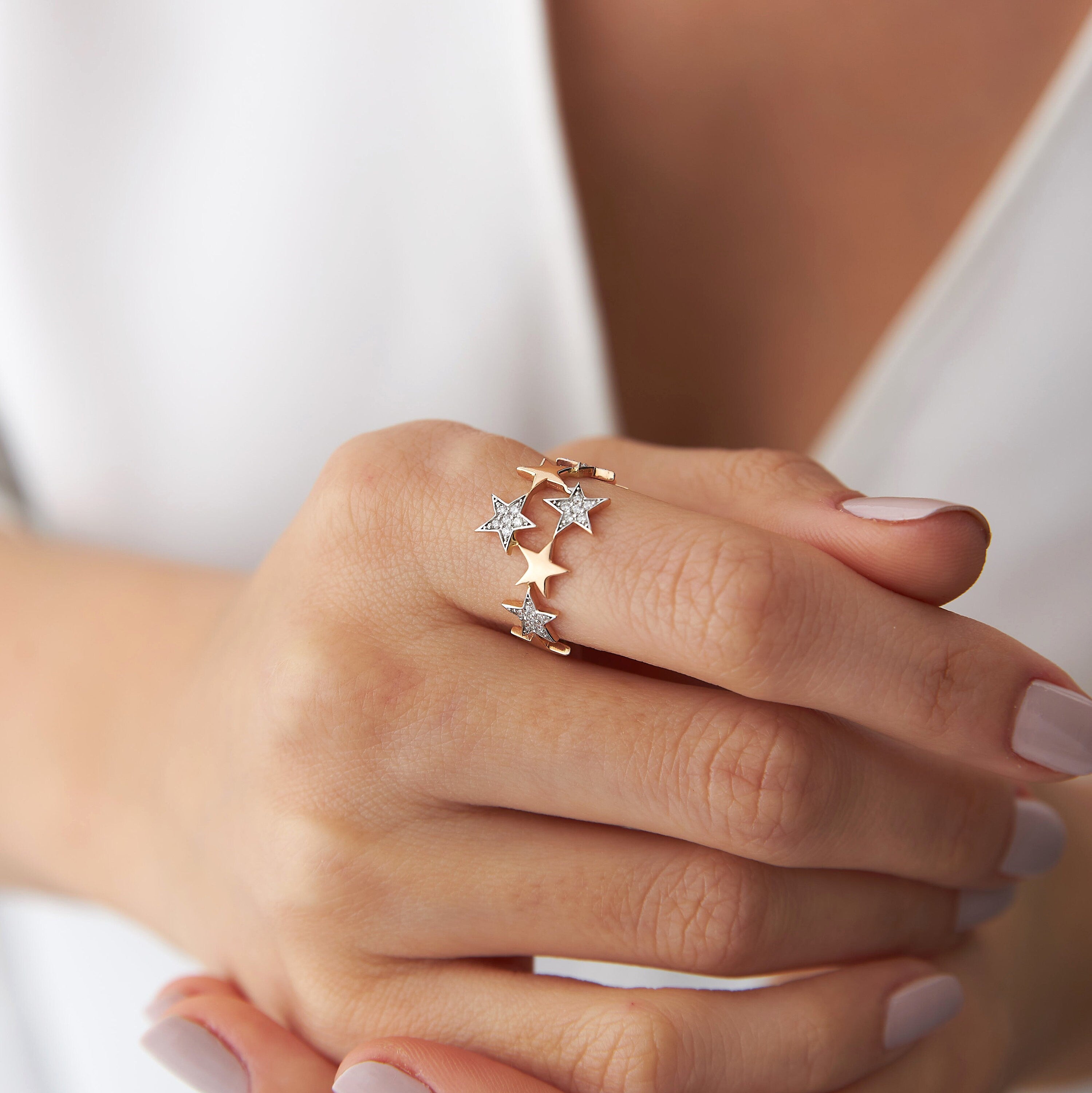 Diamond Star Ring in 14K Gold