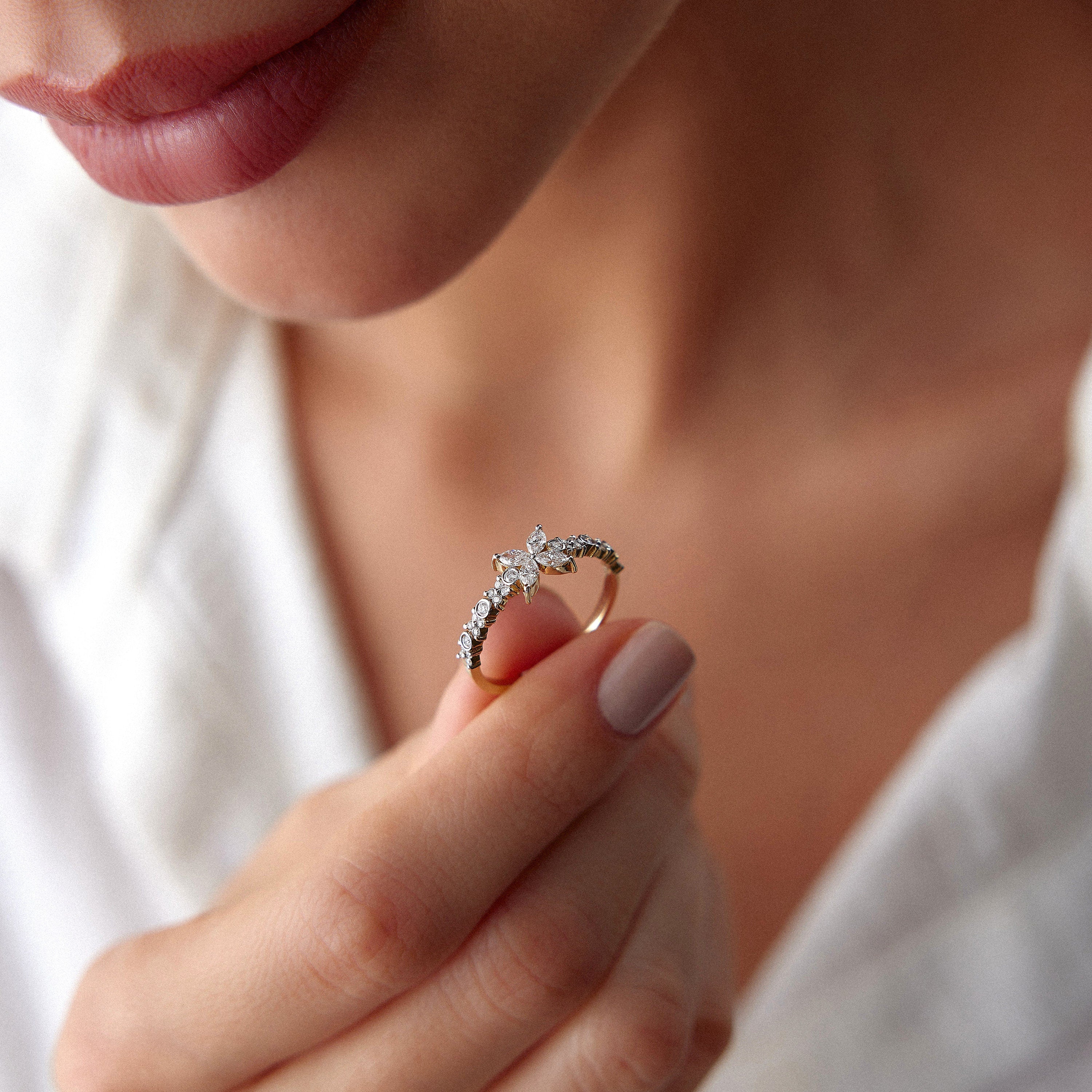 Marquise Diamond Ring in 14K Gold