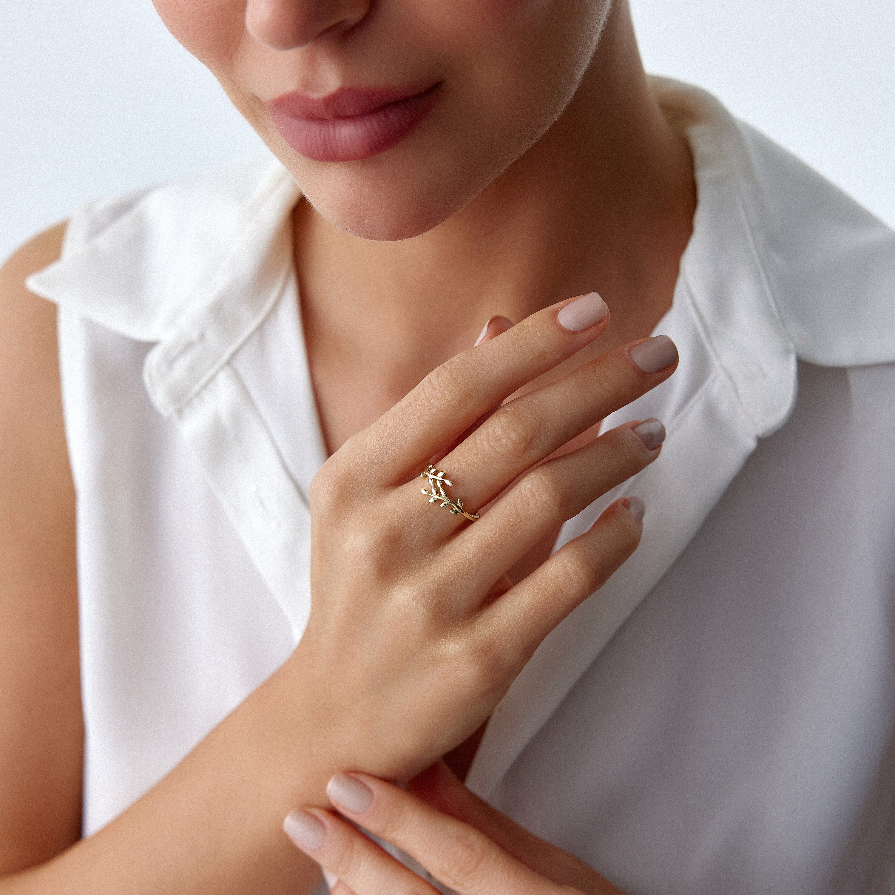 Olive Branch Ring in 14K Gold