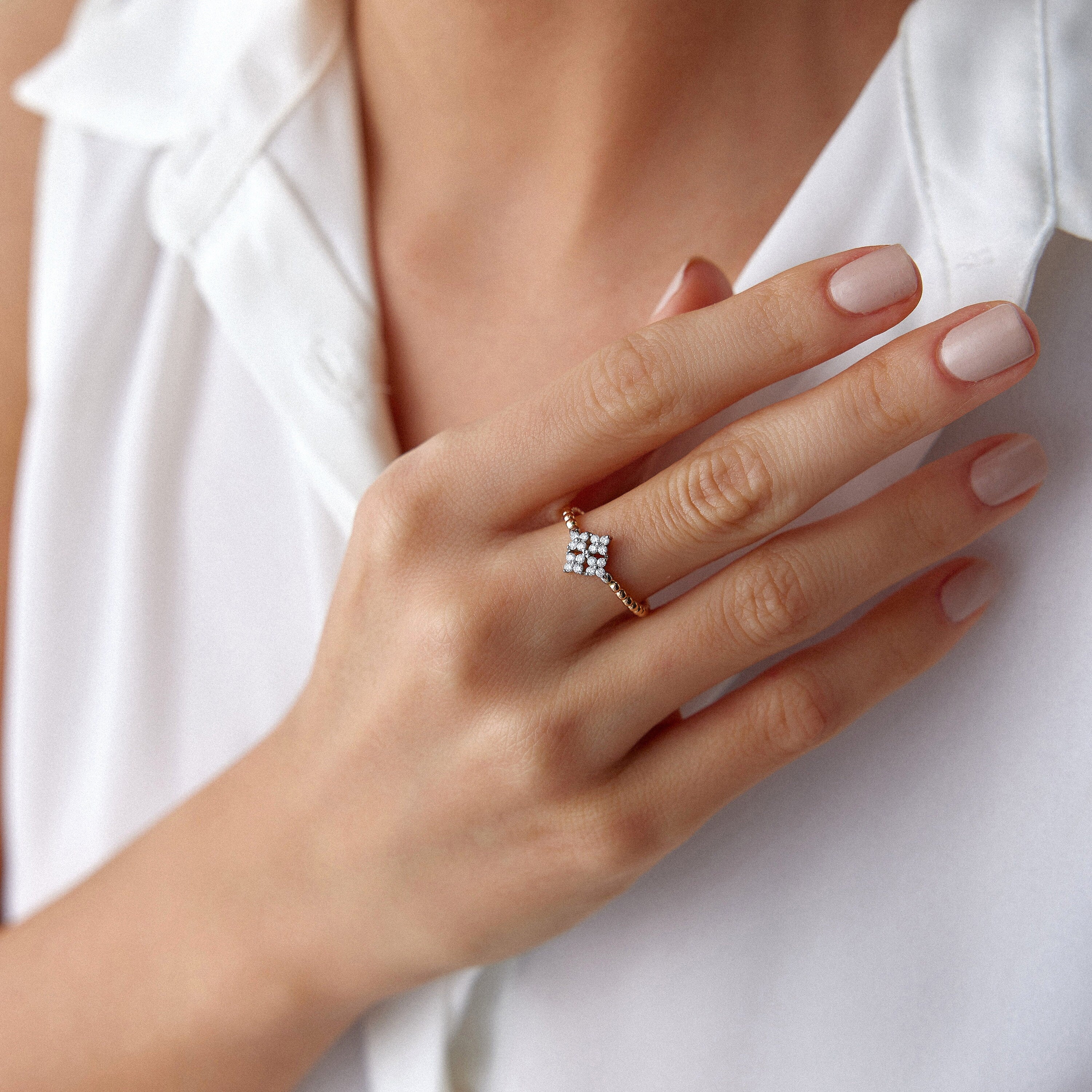 Diamond Flower Ring in 14K Gold