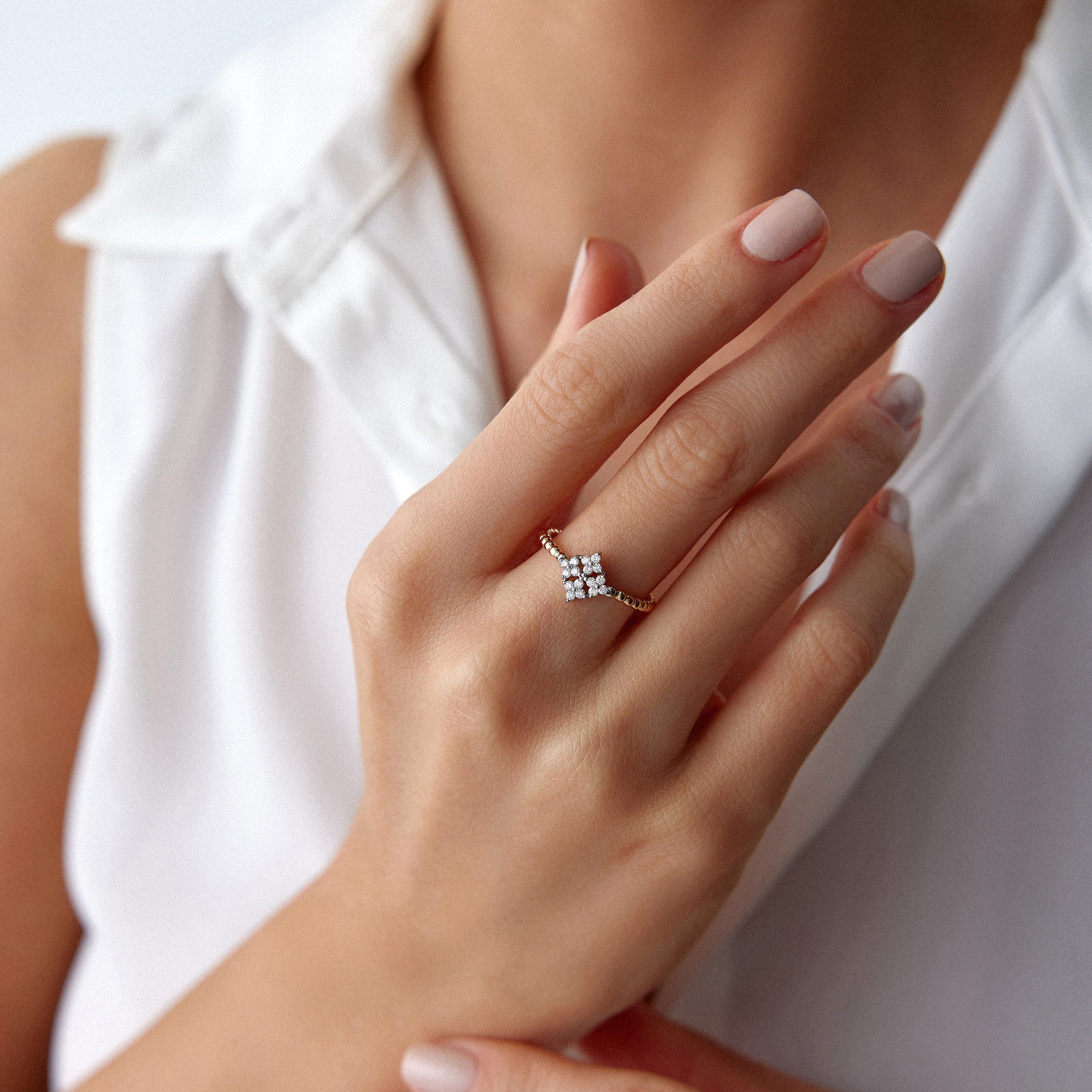 Diamond Flower Ring in 14K Gold