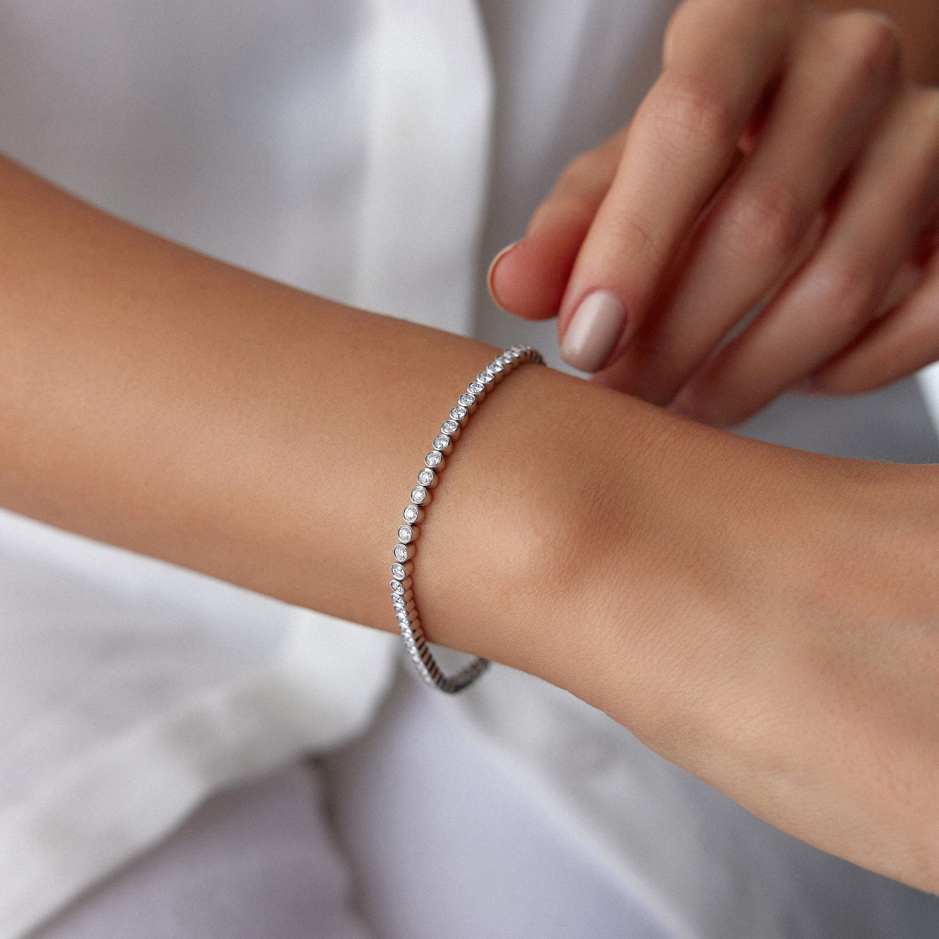 Bezel Set Tennis Bracelet in 14K Gold