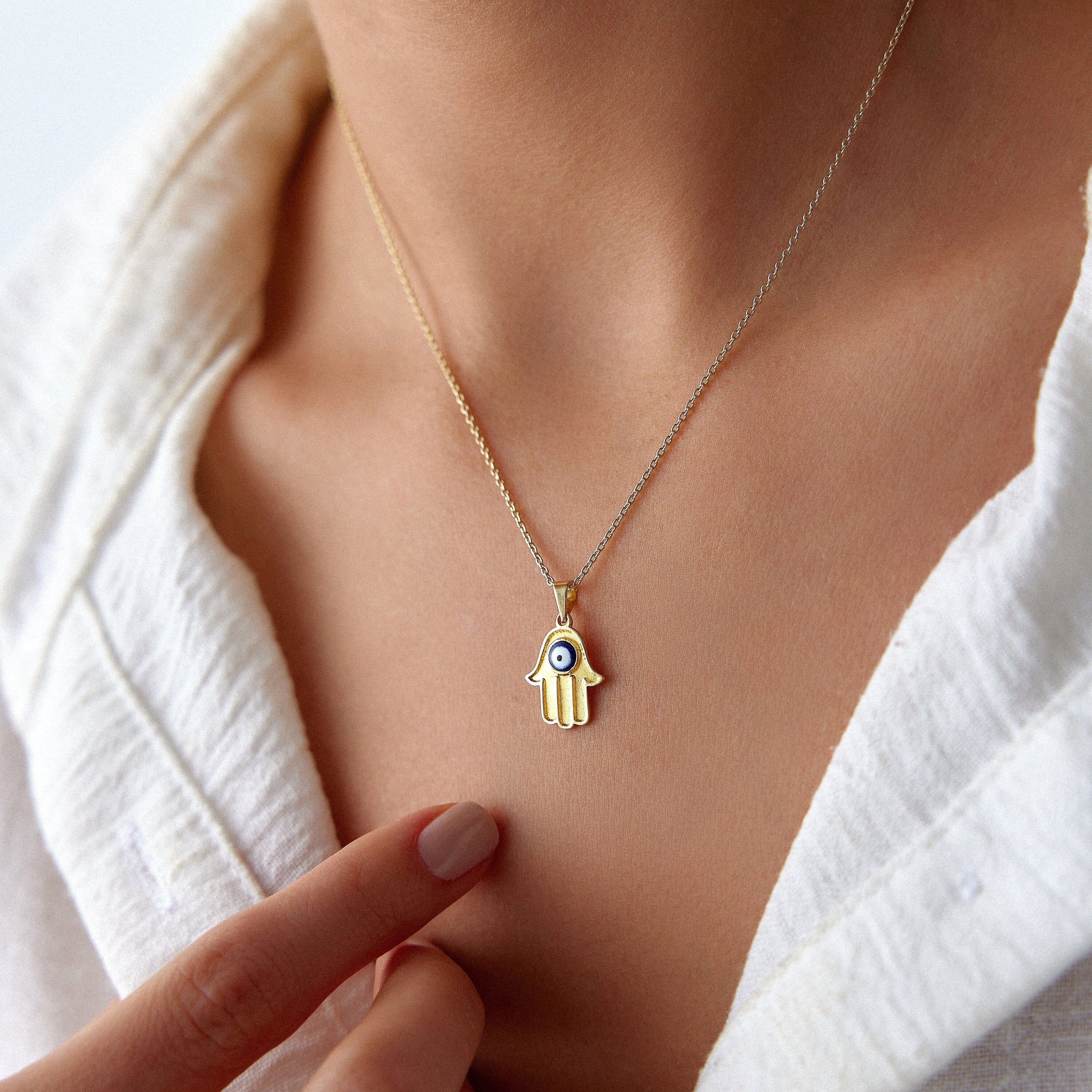 Vintage Hamsa Necklace in 14K Gold