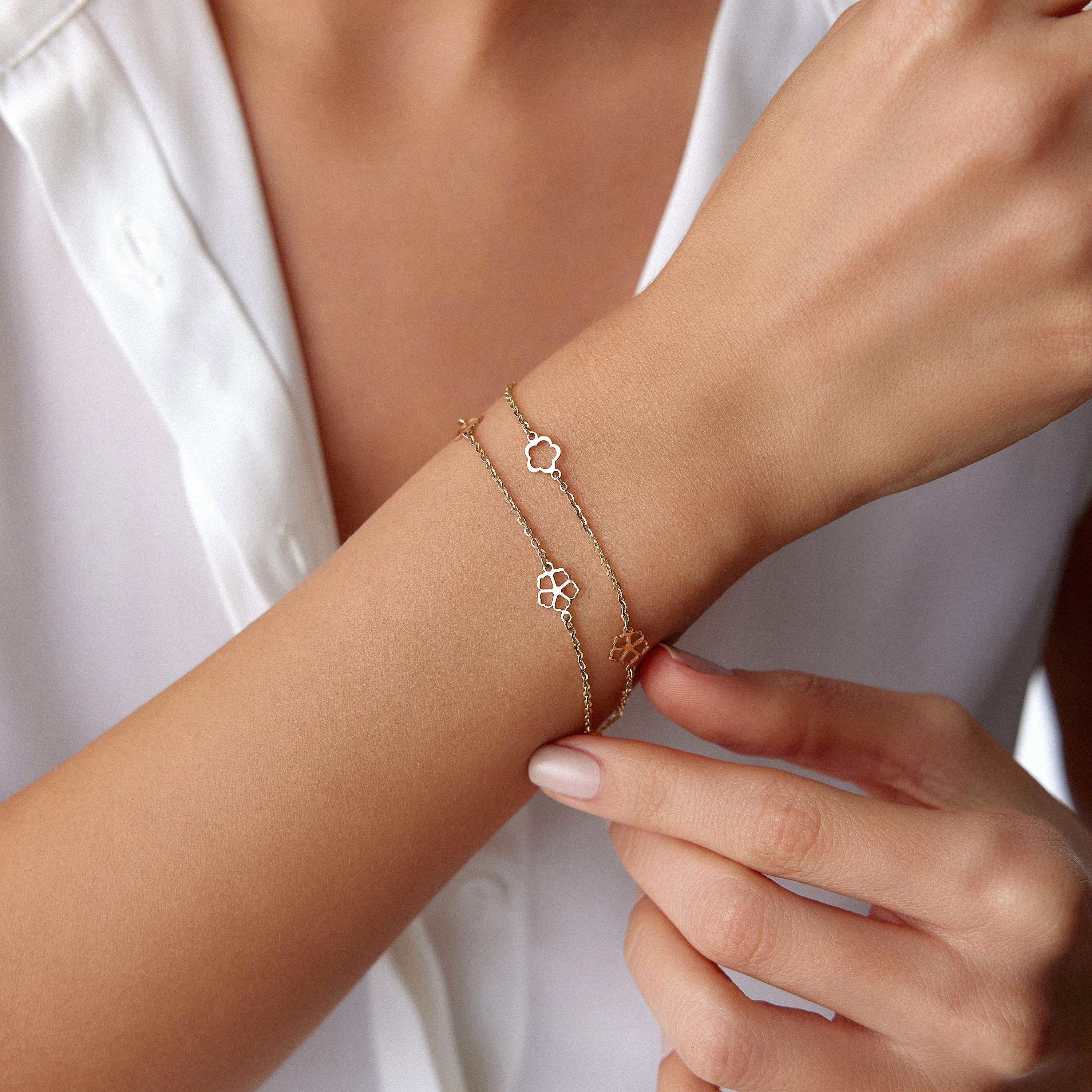 14K Gold Double Chain Flower Bracelet / FLORA