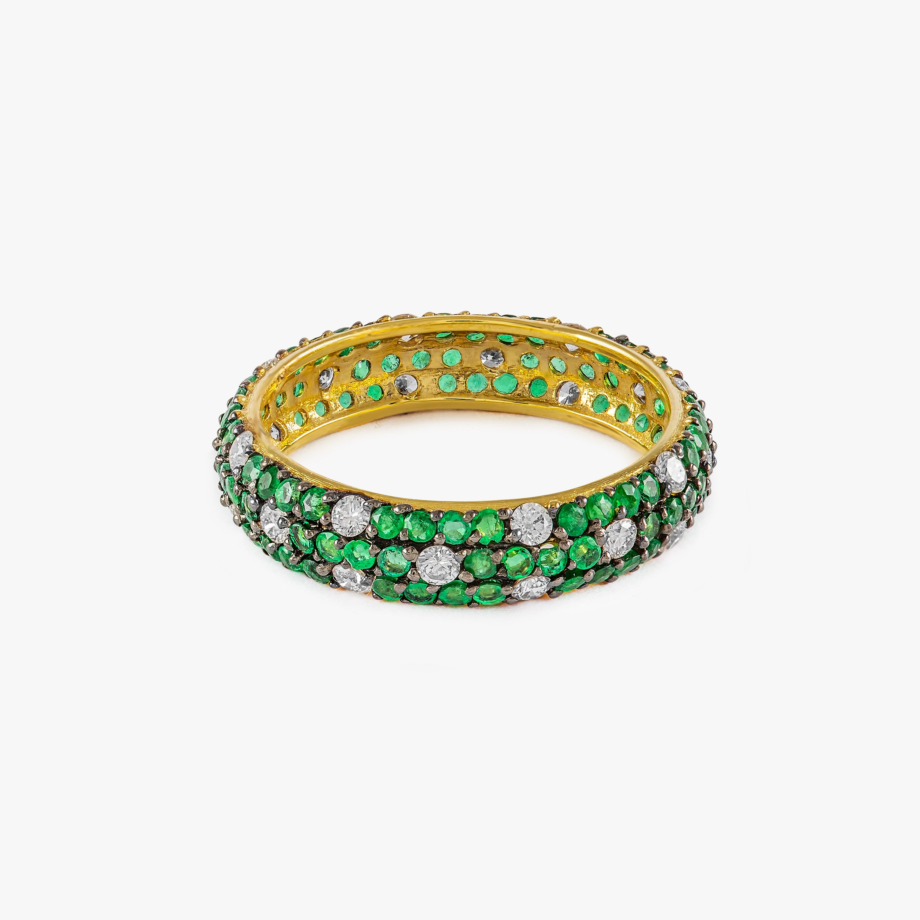 Emerald and Diamond Eternity Ring in 18K Gold / Green Classic