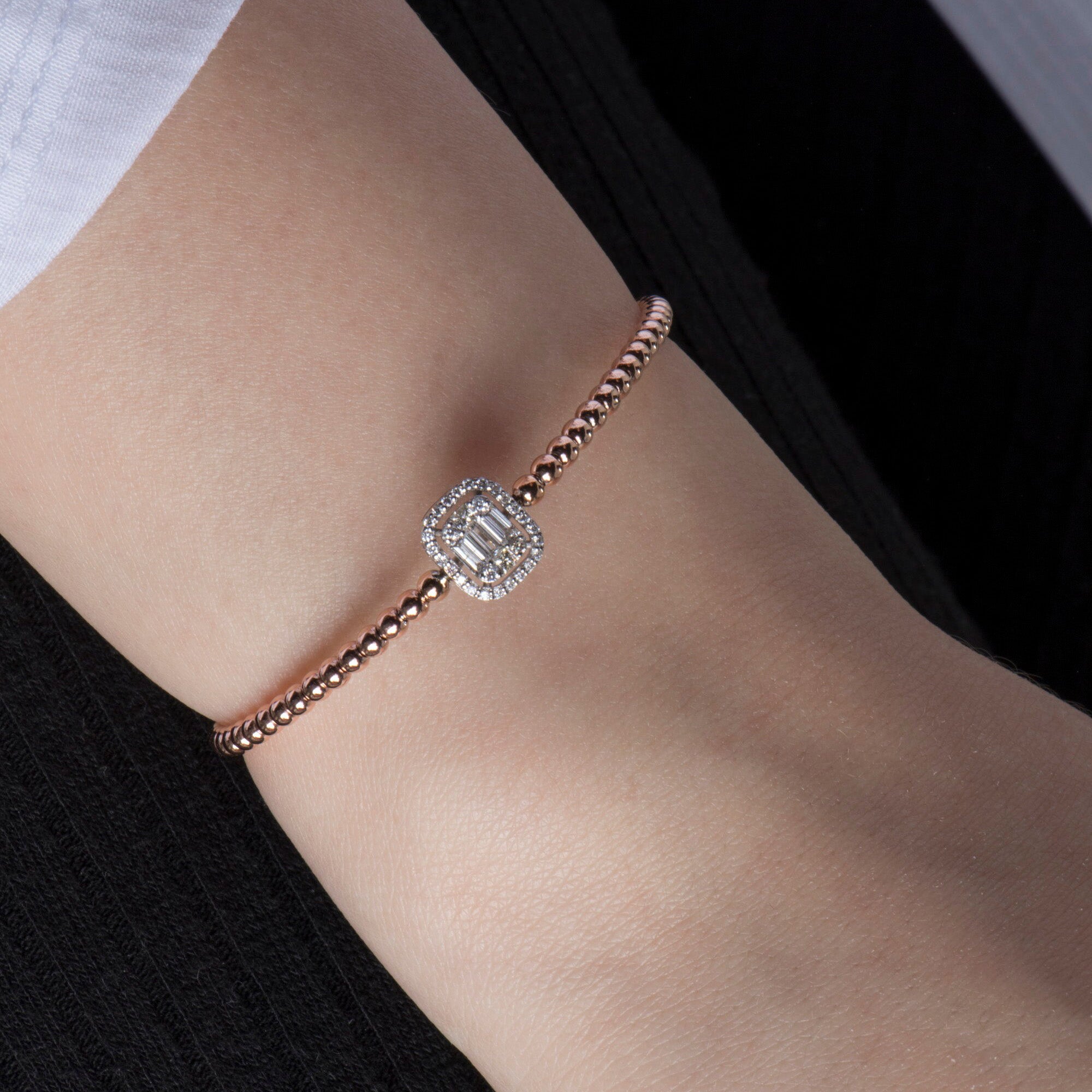 Beaded Diamond Bangle in 14K Gold
