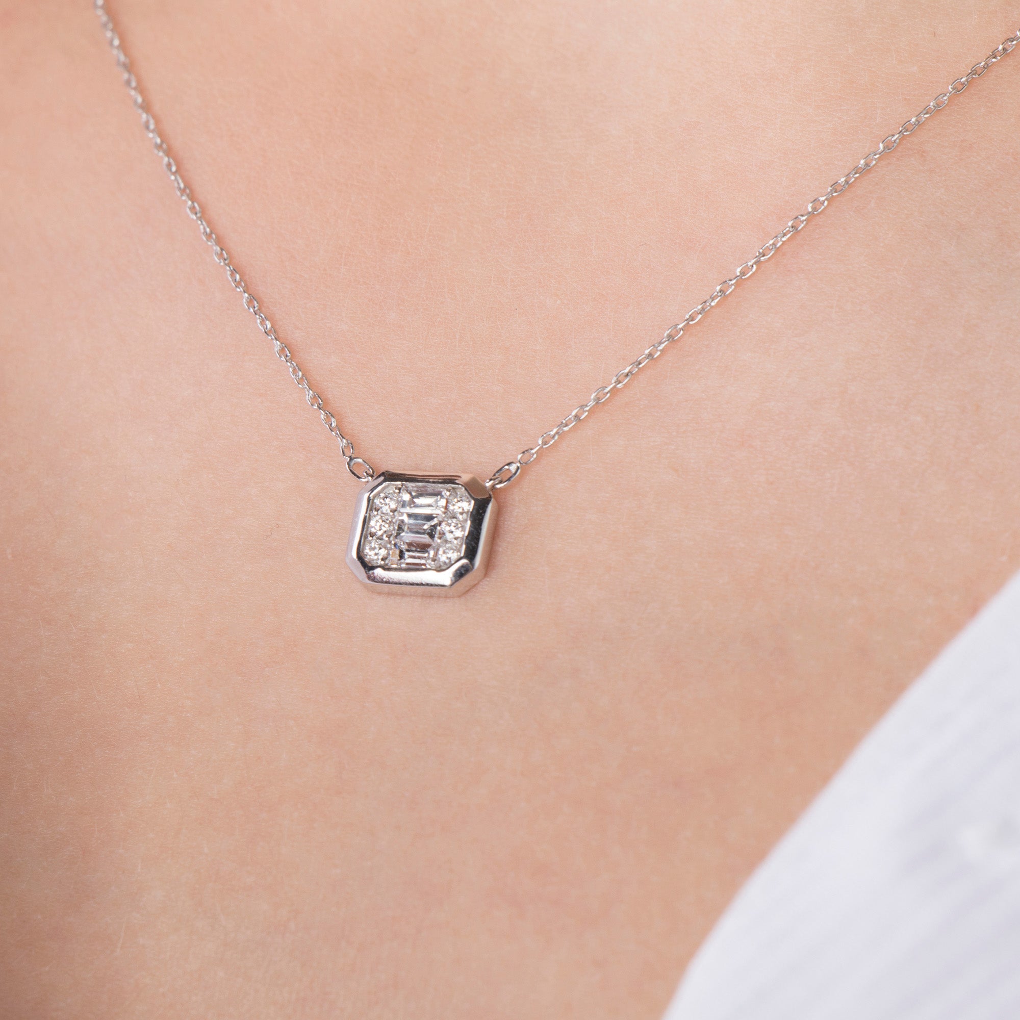 Baguette and Round Cut Diamond Necklace in 14K Gold
