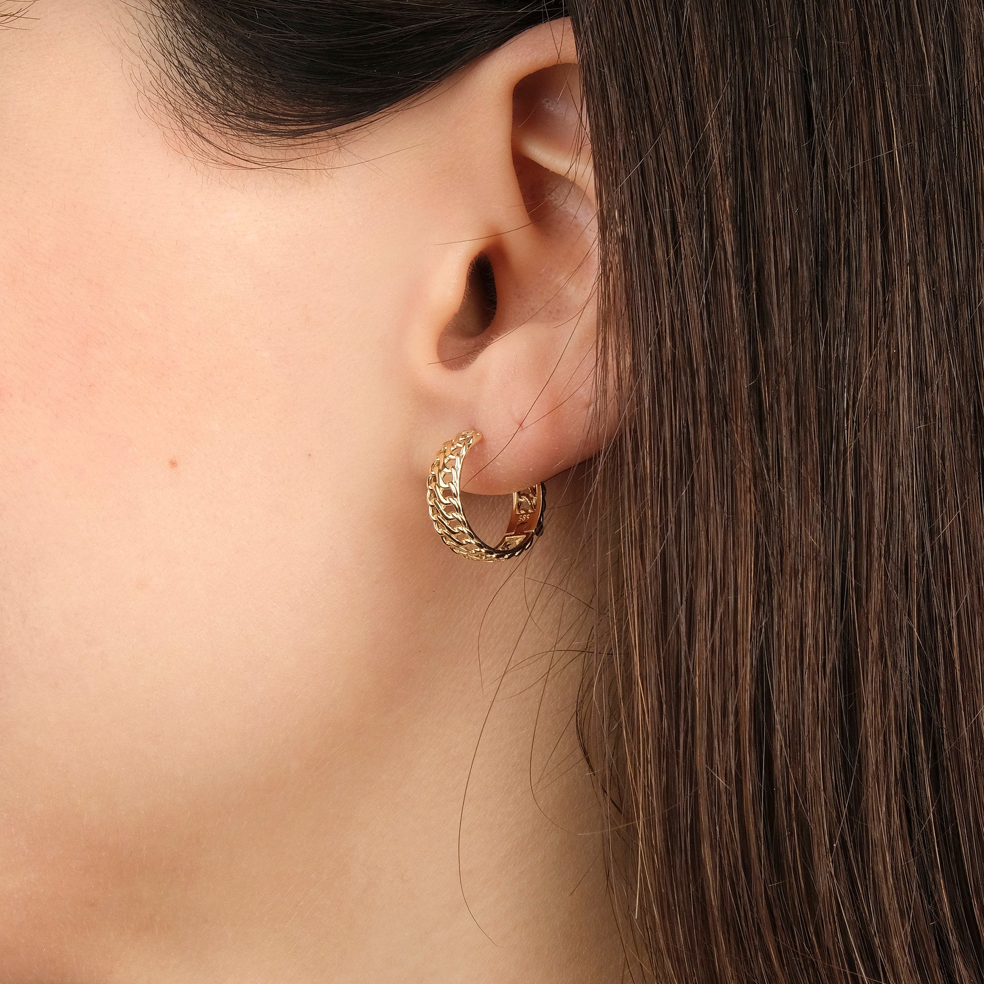 Chain Hoops in 14K Gold