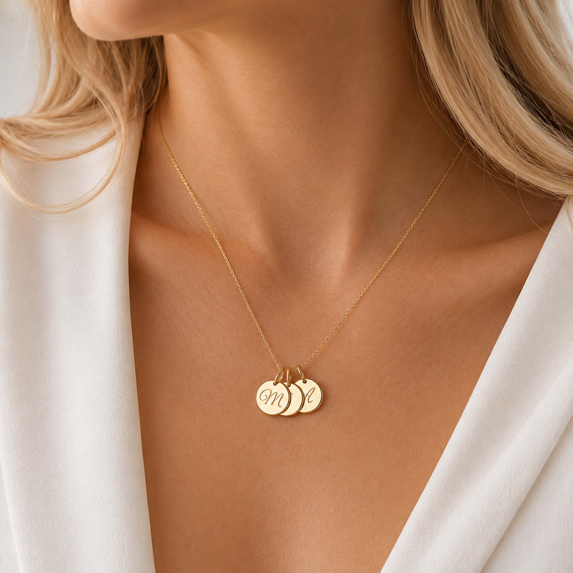 Mini Cursive Initial Disc Pendant in 14K Gold