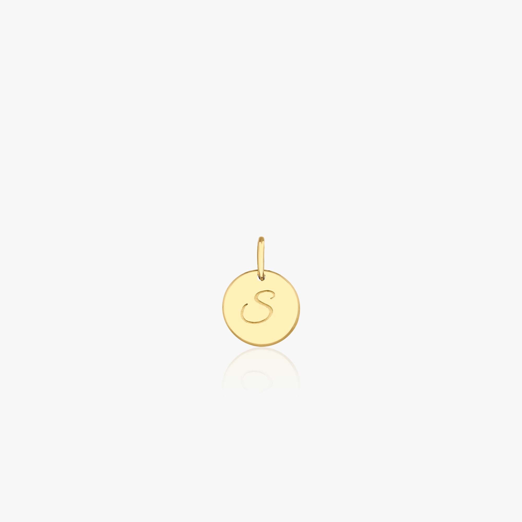 Mini Cursive Initial Disc Pendant in 14K Gold