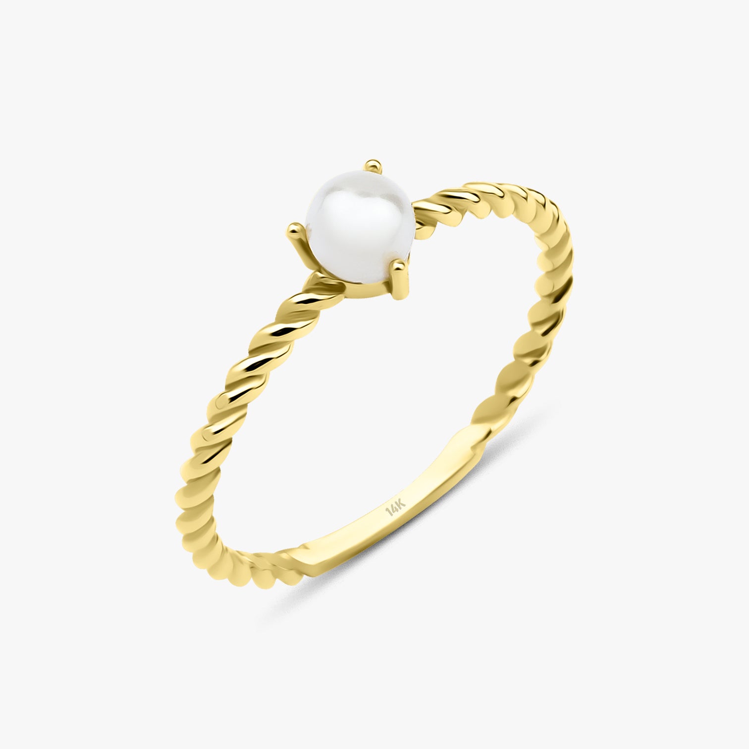 Solitaire Pearl Ring in 14K Gold