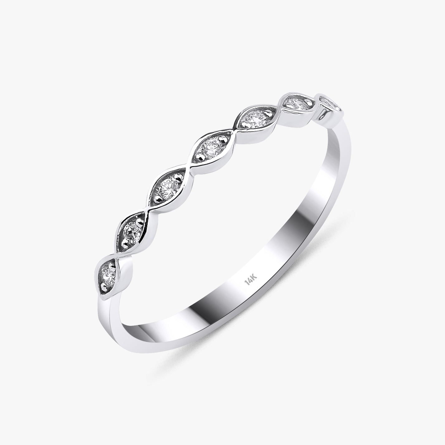 Elegant Halft Eternity Diamond Ring in 14K Gold