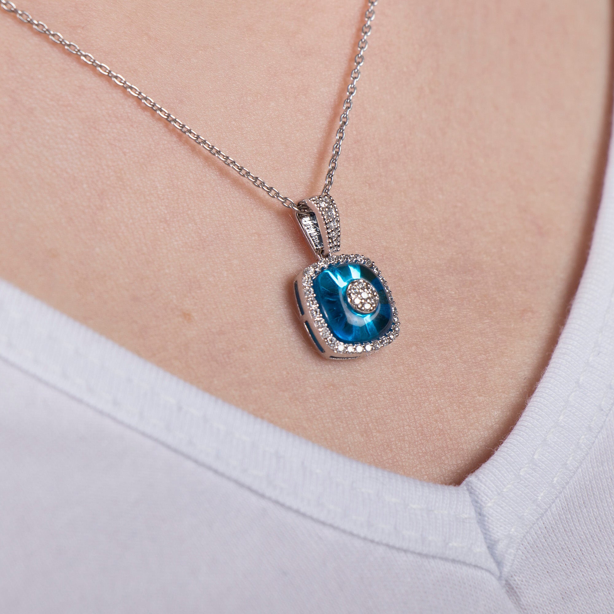 Diamond Evil Eye Necklace in 14K Gold