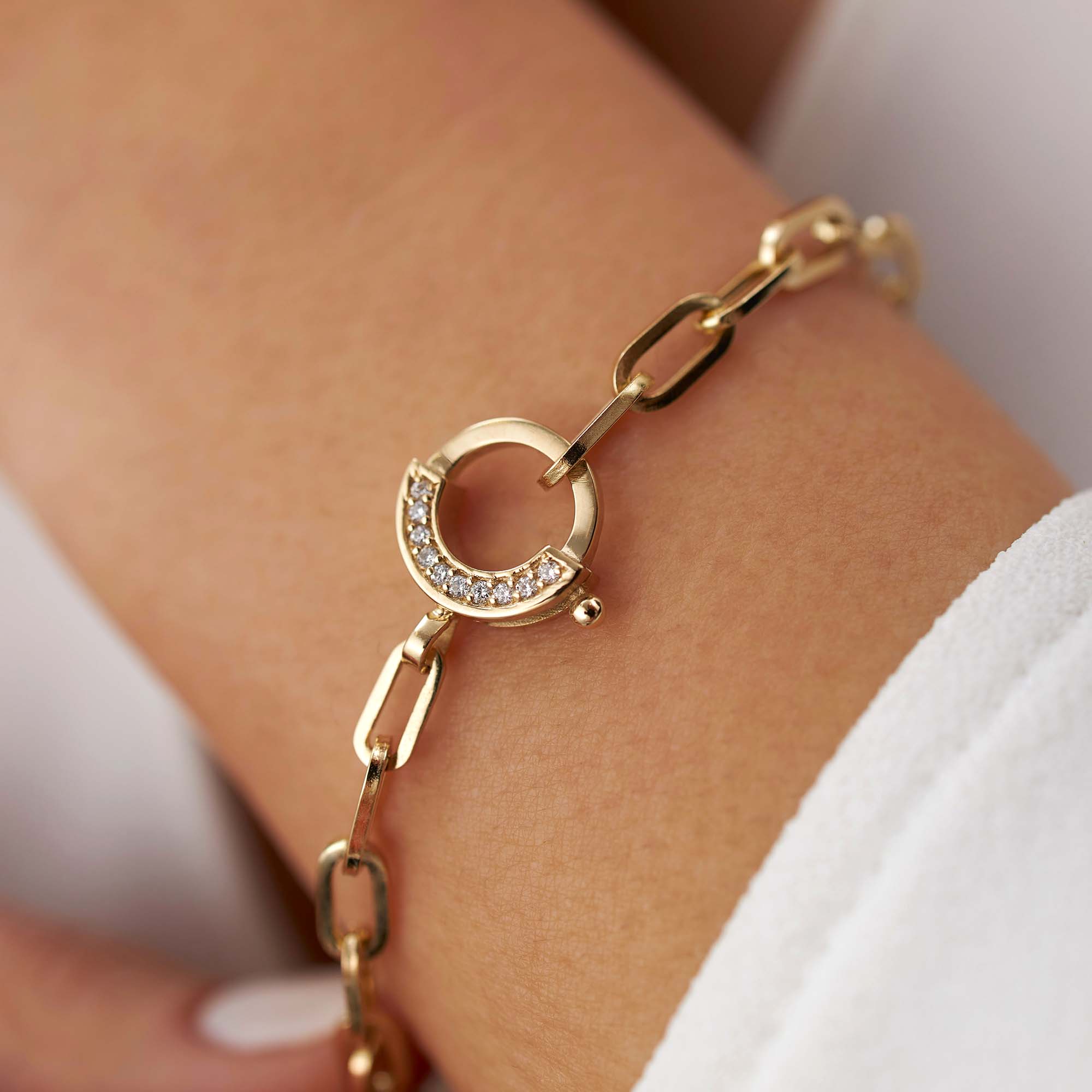 Diamond Lock Bracelet in 14K Gold